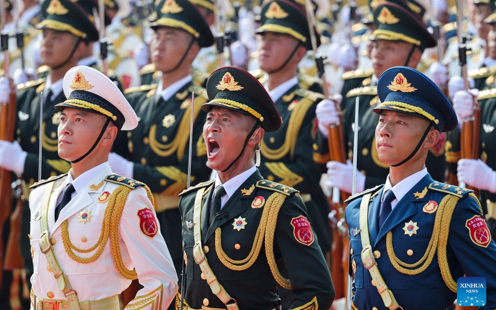 Những điểm đặc biệt, lần đầu tiên có tại lễ duyệt binh của Trung Quốc- Ảnh 10. Toàn cảnh lễ duyệt binh hoành tráng của Trung Quốc kỷ niệm Ngày Chiến thắng phát xít