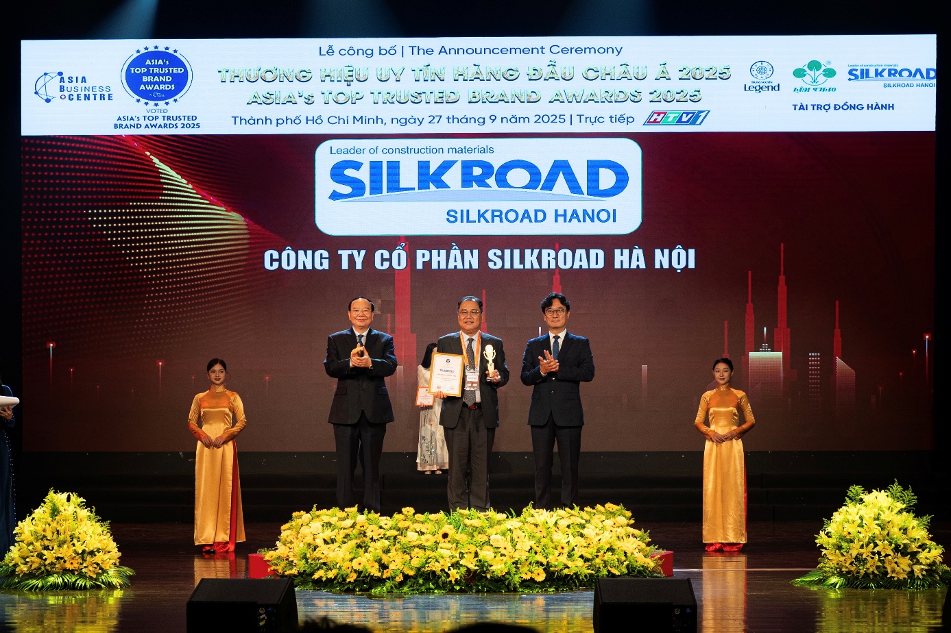 SILKROAD H&agrave; Nội vinh dự lọt v&agrave;o Top 5 &ldquo;Thương hiệu uy t&iacute;n h&agrave;ng đầu ch&acirc;u &Aacute; 2025&rdquo;- Ảnh 1.