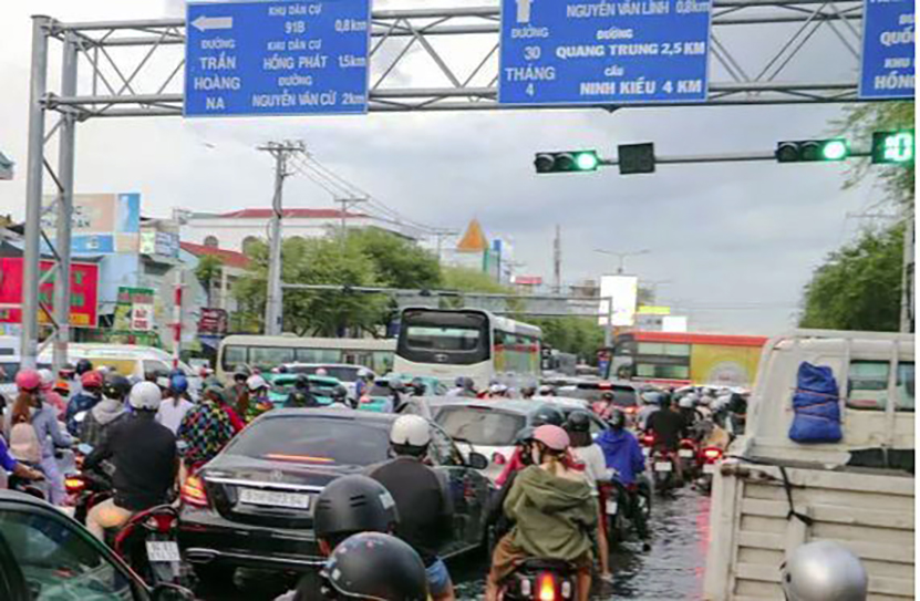 Cần Thơ vẫn loay hoay giải ph&aacute;p chống kẹt xe- Ảnh 1.