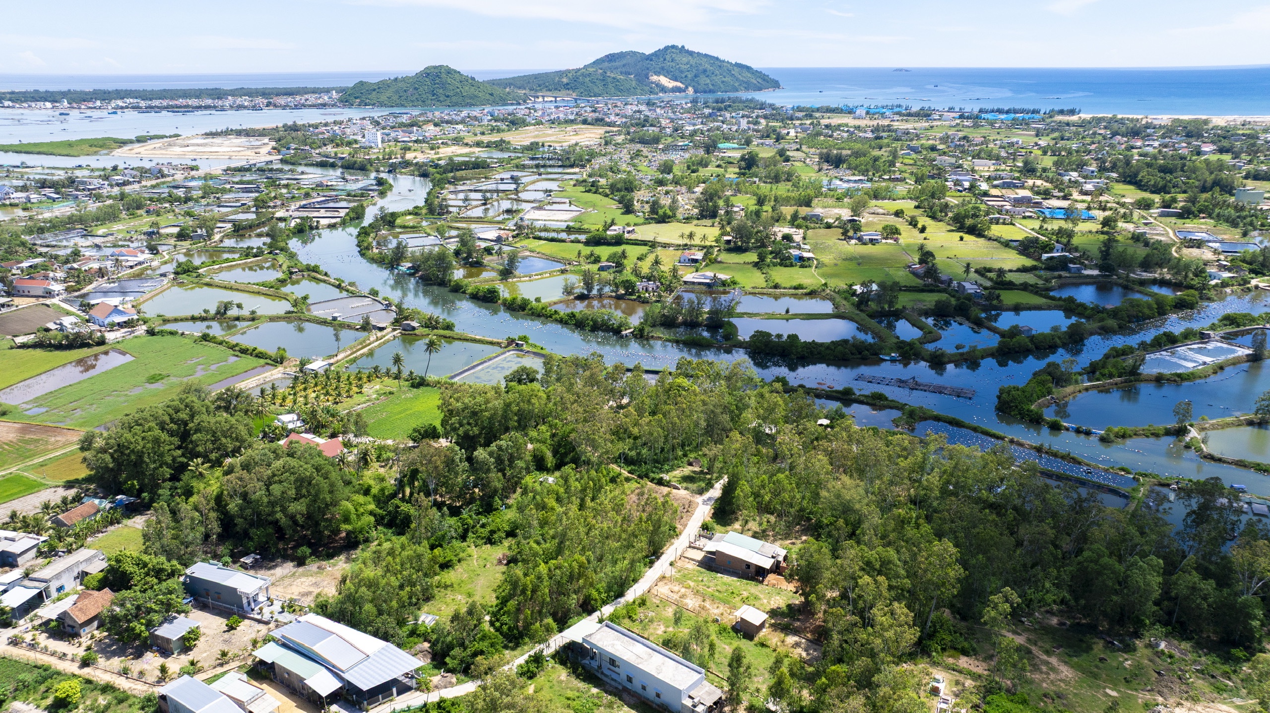 Cận cảnh hai c&ocirc;ng tr&igrave;nh giao th&ocirc;ng ho&agrave;n th&agrave;nh trước thềm Đại hội Đảng bộ tỉnh Gia Lai- Ảnh 8.