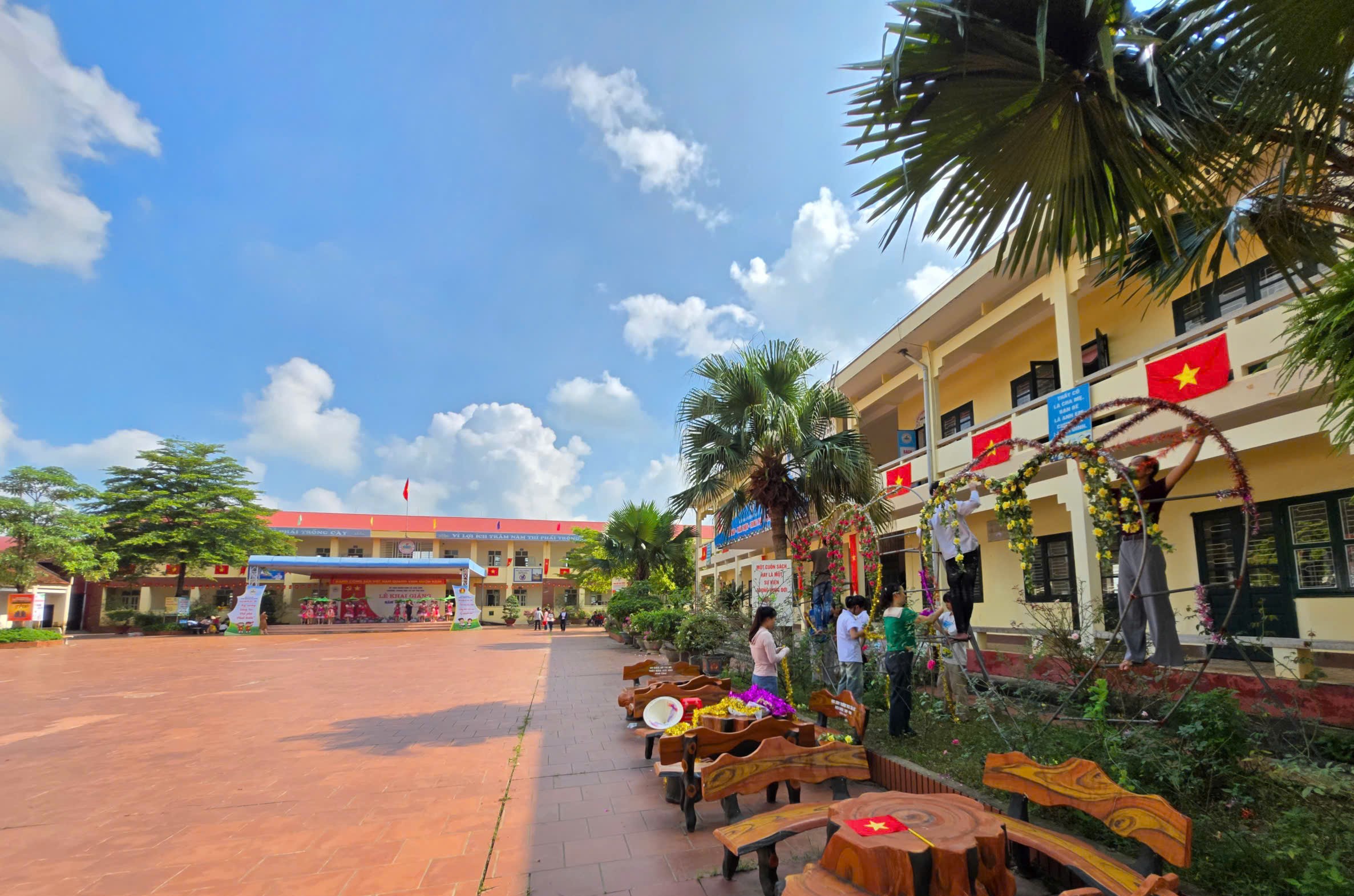 Giáo dục Thái Nguyên sẵn sàng cho chặng đường mới- Ảnh 1. Giáo dục Thái Nguyên sẵn sàng cho chặng đường mới- Ảnh 1.