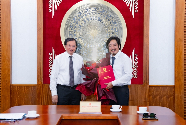 NSƯT B&ugrave;i Như Lai l&agrave; t&acirc;n Hiệu trưởng Trường Đại học S&acirc;n khấu - Điện ảnh H&agrave; Nội- Ảnh 1.