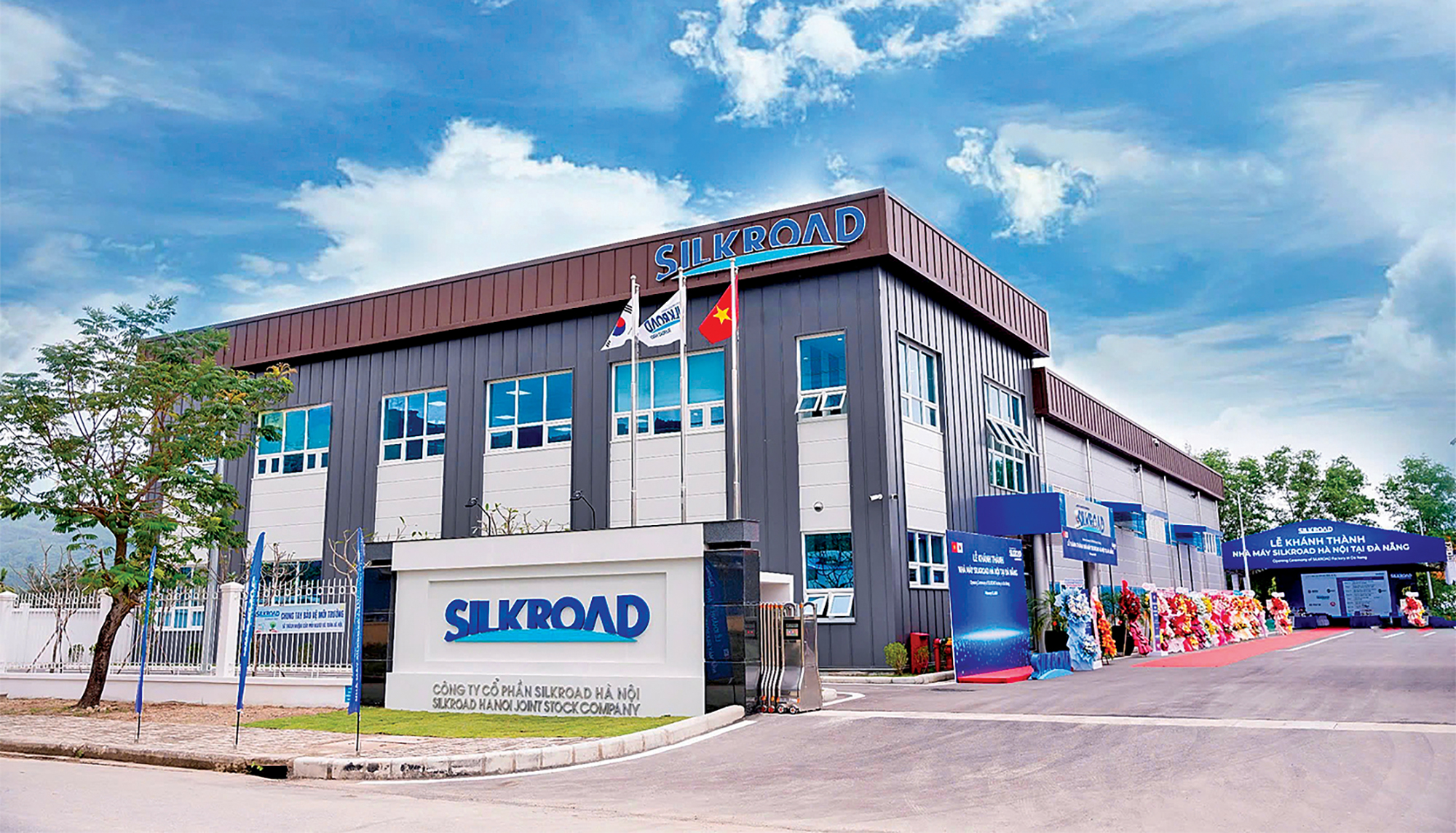 Tặng học bổng cho sinh vi&ecirc;n -  SILKROAD lan tỏa gi&aacute; trị nh&acirc;n văn- Ảnh 3.