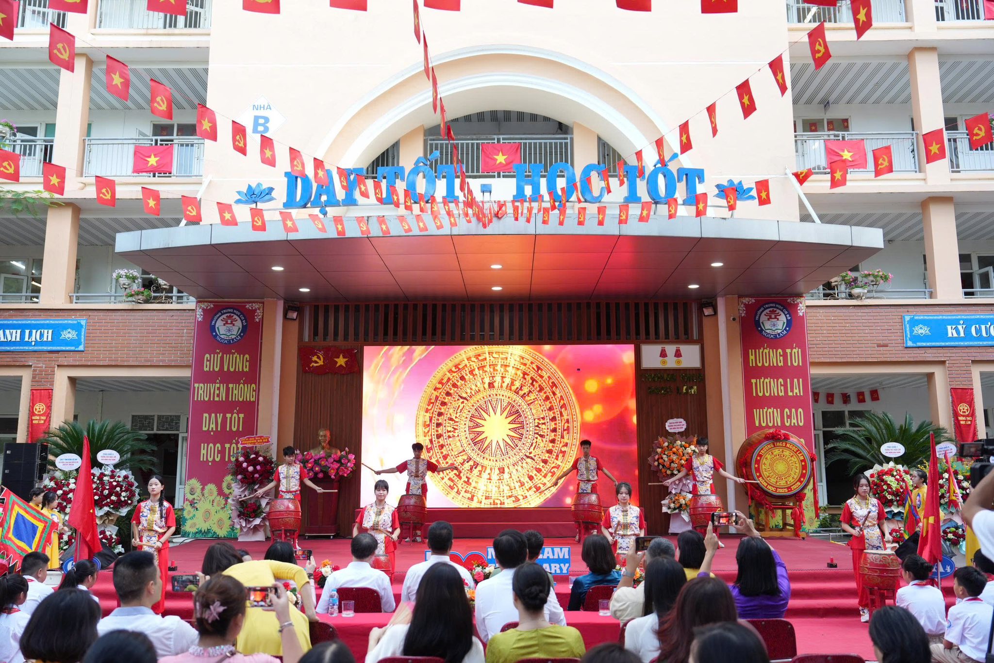 Kỷ niệm 80 năm truyền thống ng&agrave;nh Gi&aacute;o dục v&agrave; khai giảng năm học 2025&ndash;2026- Ảnh 28.
