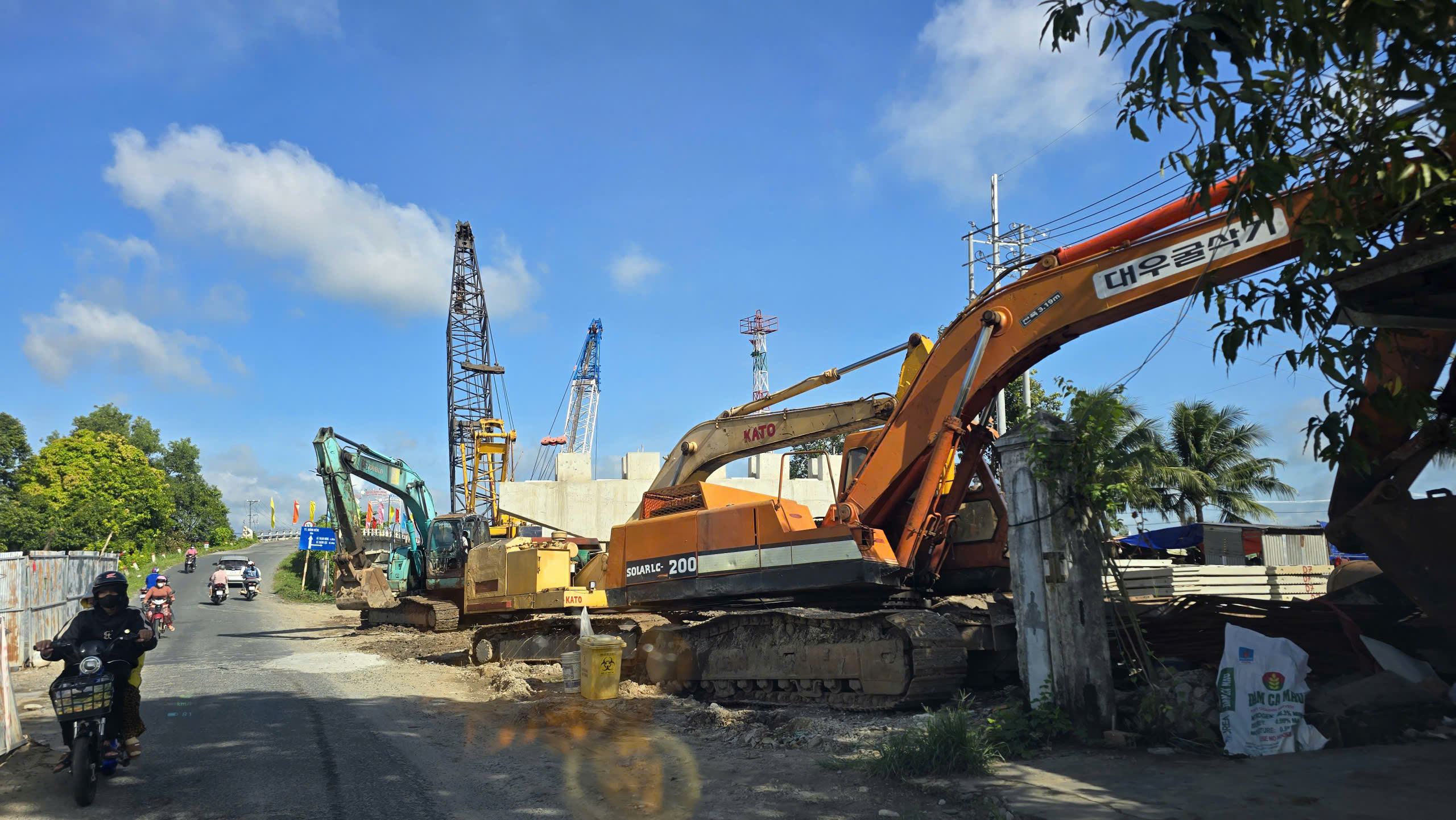 Vướng mặt bằng, cầu V&agrave;m X&aacute;ng Thị Đội ở An Giang lo trễ hẹn về đ&iacute;ch- Ảnh 7.