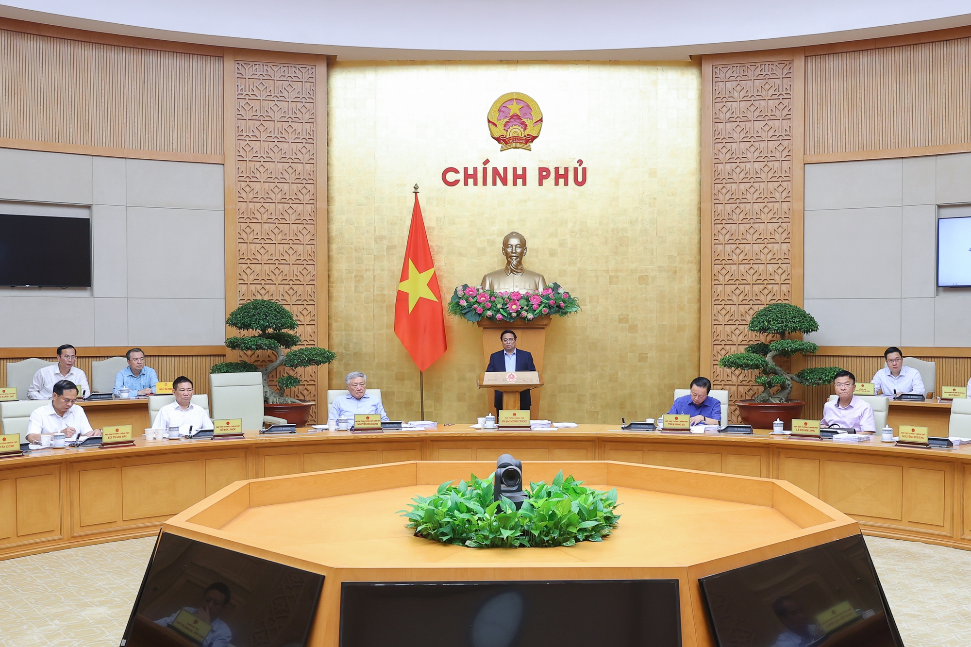 Thủ tướng: Khẩn trương chuẩn bị triển khai dự &aacute;n đường sắt L&agrave;o Cai - H&agrave; Nội - Hải Ph&ograve;ng- Ảnh 2.