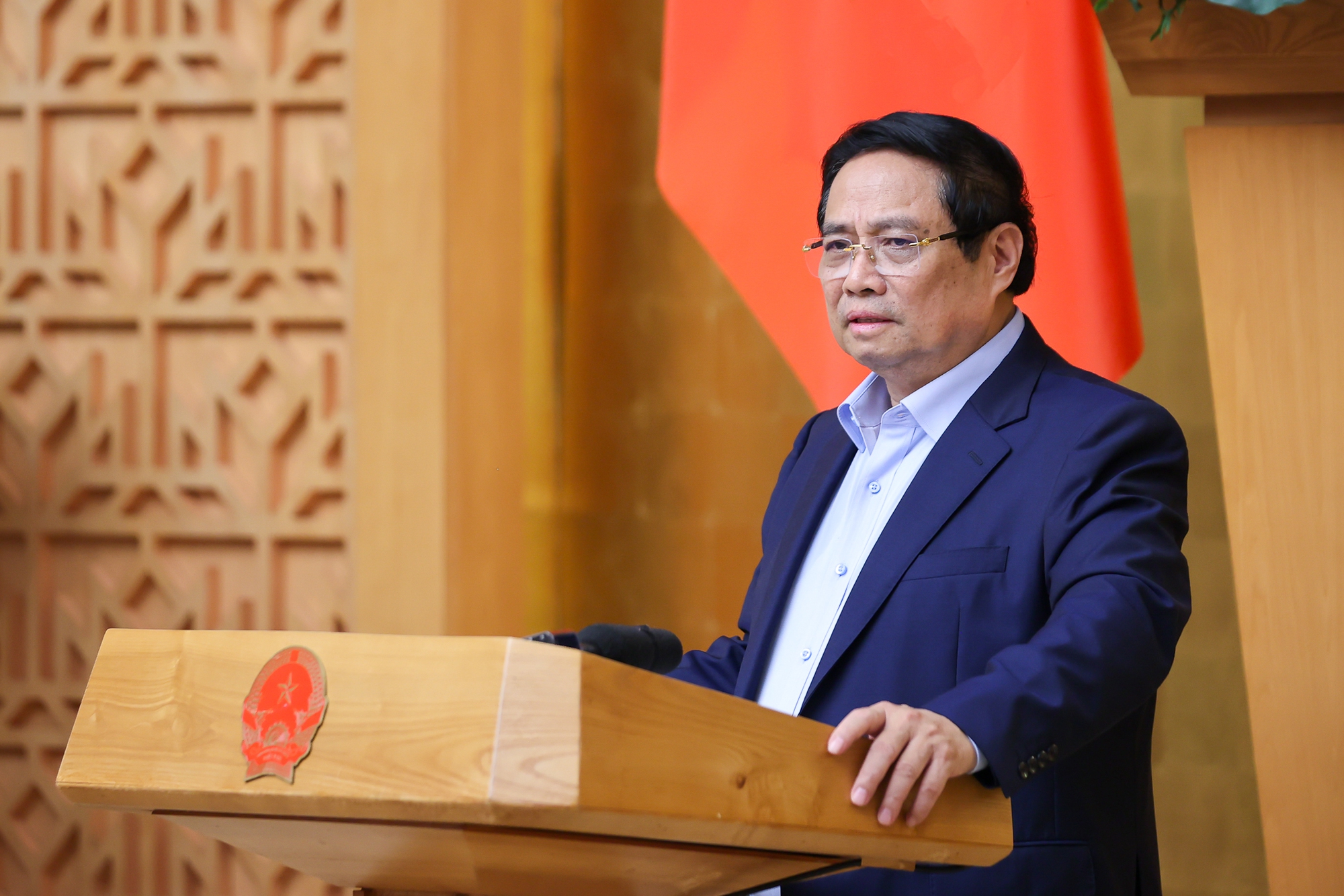Thủ tướng: Mục ti&ecirc;u tăng trưởng 8,3 - 8,5% năm 2025 kh&oacute; mấy cũng phải l&agrave;m- Ảnh 1.