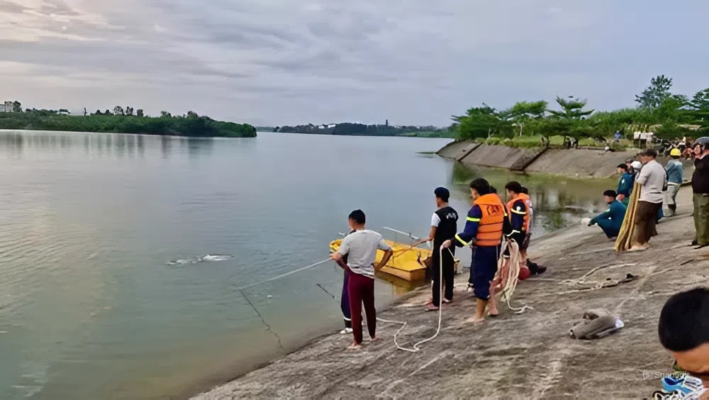 Nam sinh lớp 8 tử vong khi tắm hồ thủy lợi ở L&acirc;m Đồng- Ảnh 1.