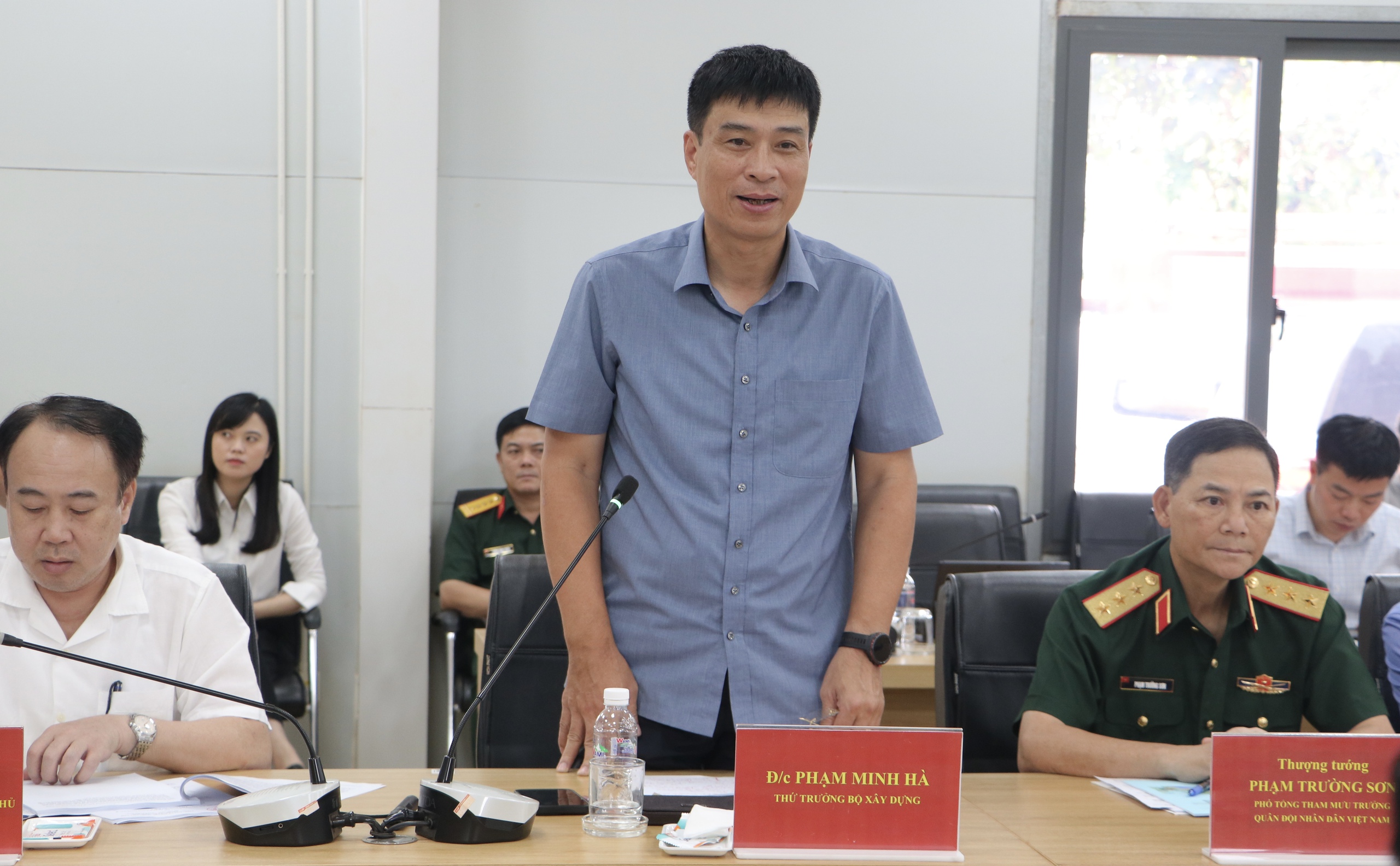 Ph&oacute; Thủ tướng: Siết đường găng, phải đ&uacute;ng hẹn ho&agrave;n th&agrave;nh s&acirc;n bay Long Th&agrave;nh v&agrave;o 19/12- Ảnh 4.
