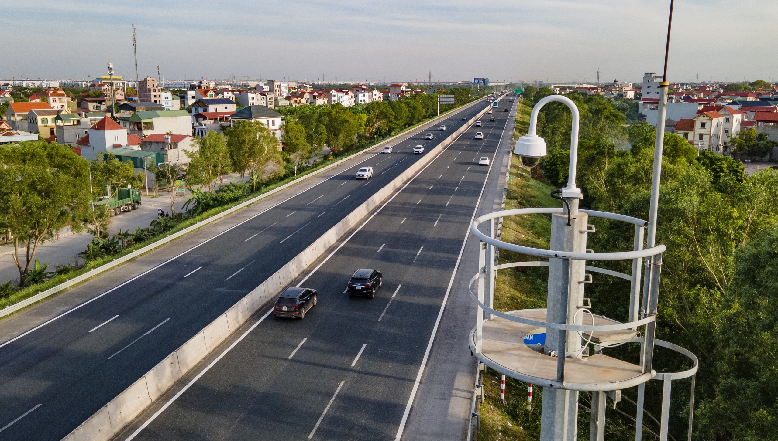 AI mở đường cho giao thông thông minh, hỗ trợ xây dựng pháp luật- Ảnh 4. AI mở đường cho giao thông thông minh, hỗ trợ xây dựng pháp luật- Ảnh 4.