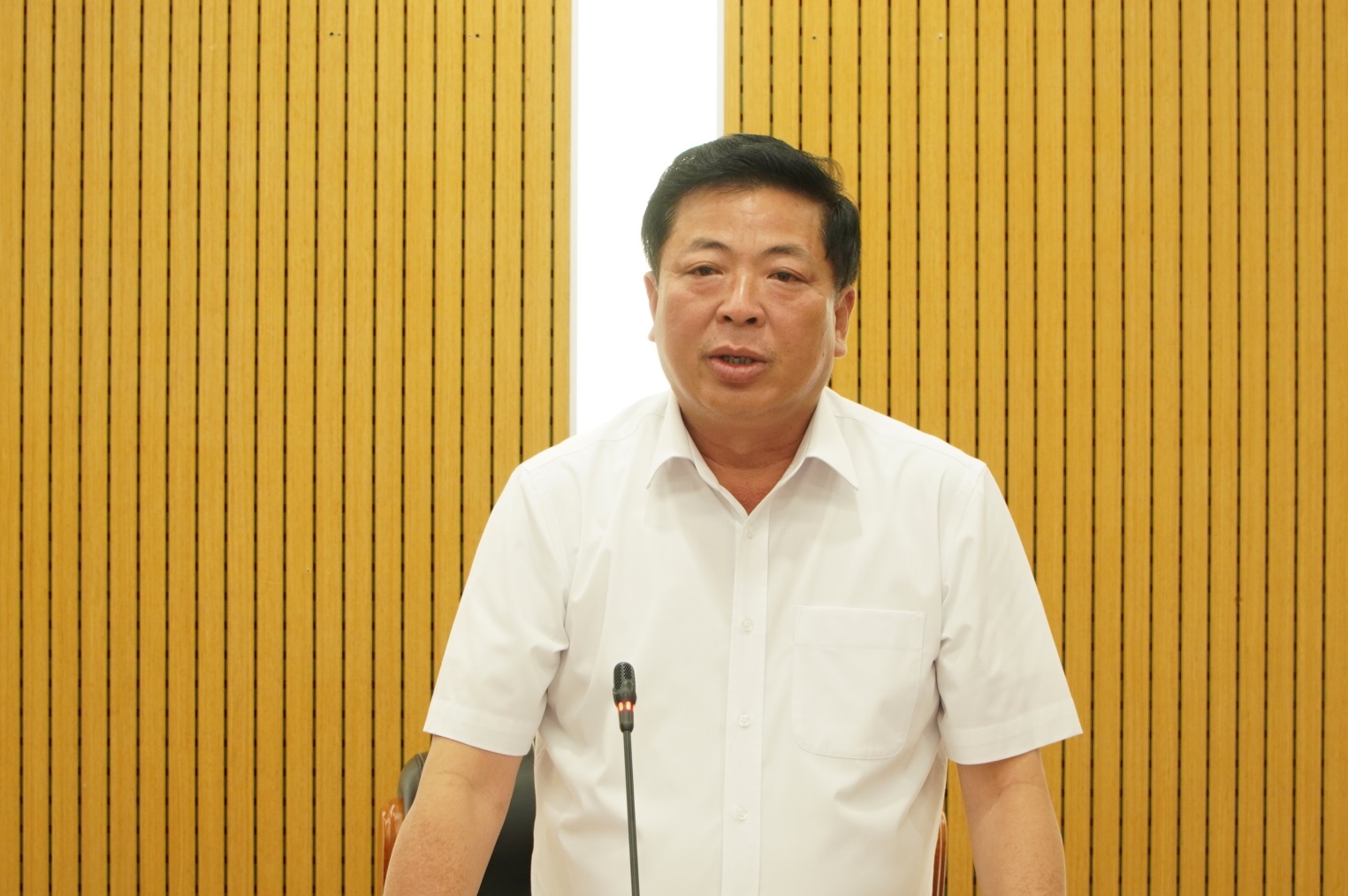 Bộ trưởng Trần Hồng Minh: Sửa luật, tinh gọn thủ tục, phù hợp mô hình chính quyền 2 cấp- Ảnh 1. C:\Users\HP\Desktop\Hội nghị BT\1.JPG