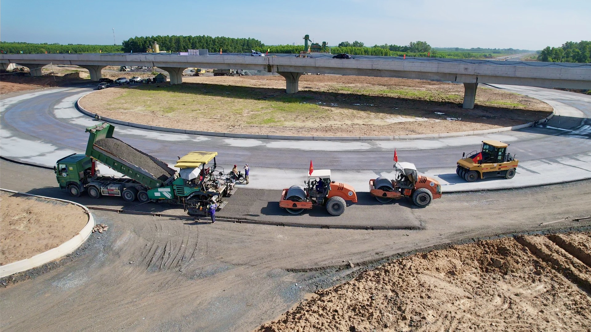 Chậm nhất th&aacute;ng 6 phải ho&agrave;n th&agrave;nh đường 25B, 25C kết nối s&acirc;n bay Long Th&agrave;nh- Ảnh 3.