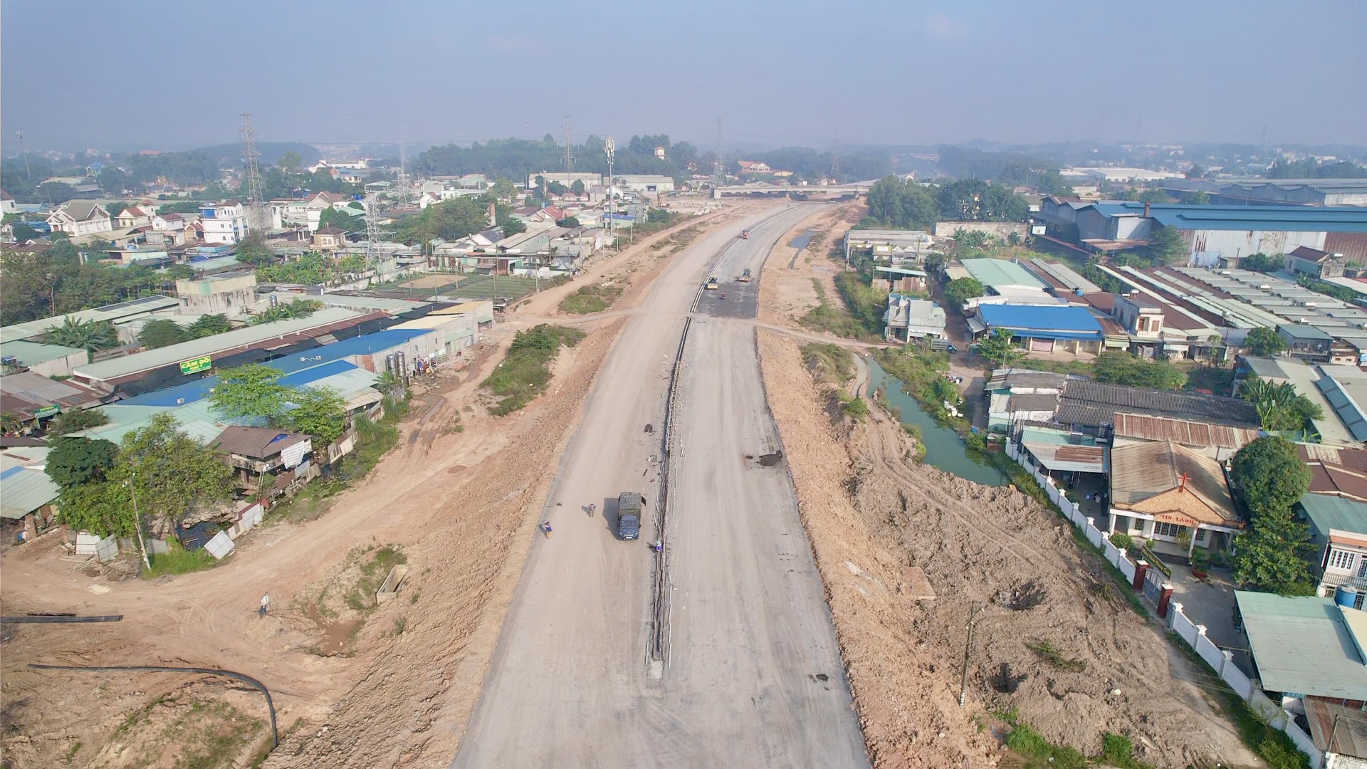 Đua nước r&uacute;t để kịp th&ocirc;ng xe 35km cao tốc Bi&ecirc;n H&ograve;a - Vũng T&agrave;u trước Tết- Ảnh 23.