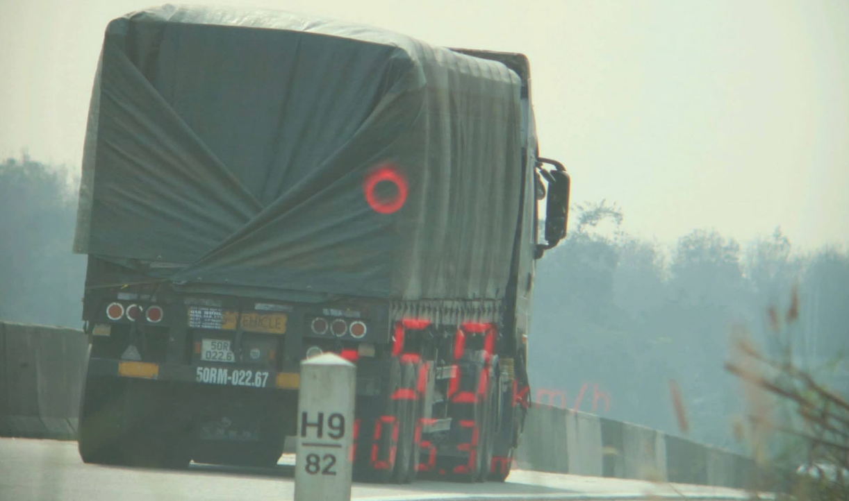 CSGT xử phạt nhiều t&agrave;i xế chạy dưới tốc độ tối thiểu tr&ecirc;n cao tốc Phan Thiết - Dầu Gi&acirc;y- Ảnh 4.