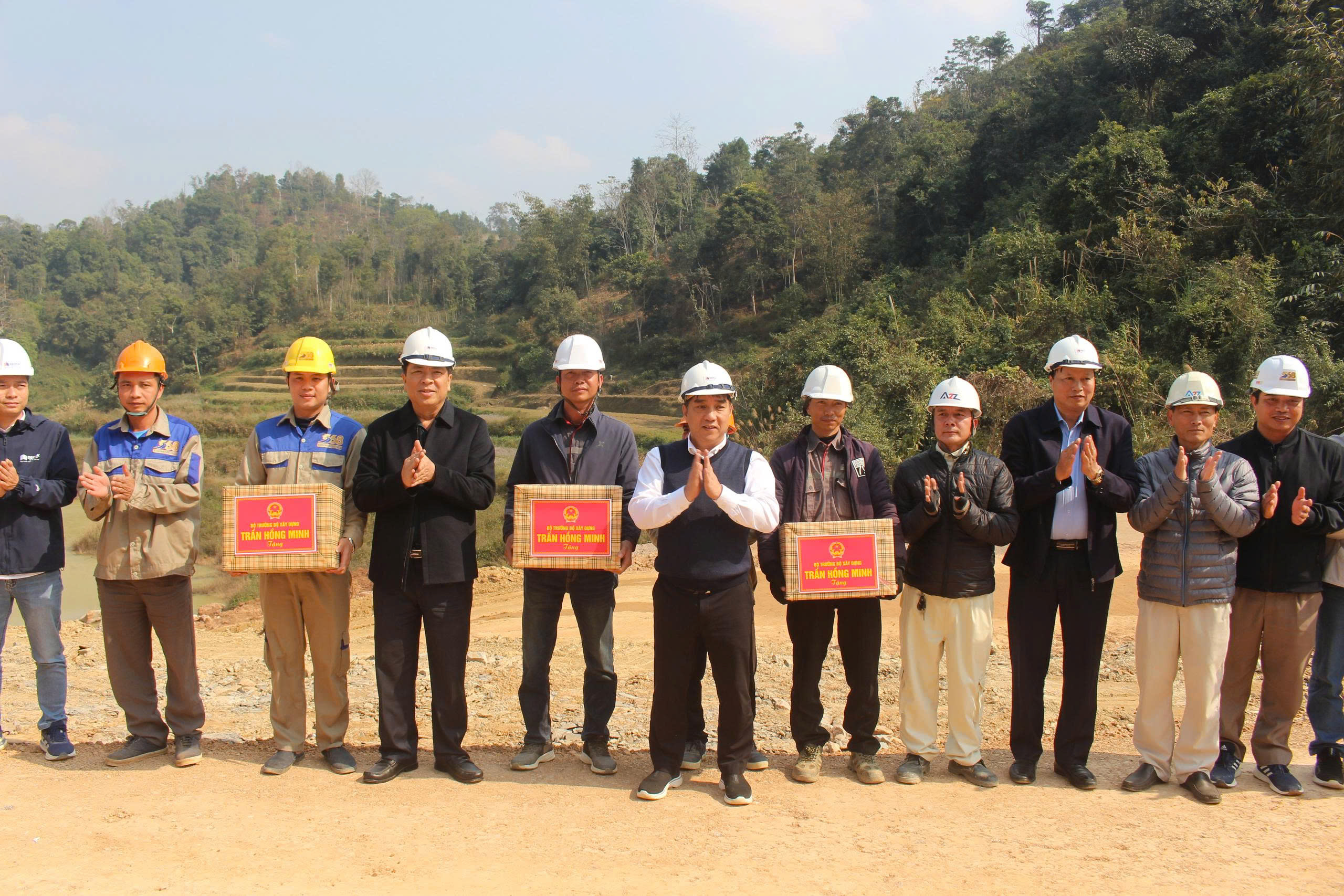 Bộ trưởng Trần Hồng Minh kiểm tra cao tốc Hữu Nghị - Chi Lăng v&agrave; Đồng Đăng - Tr&agrave; Lĩnh- Ảnh 4.
