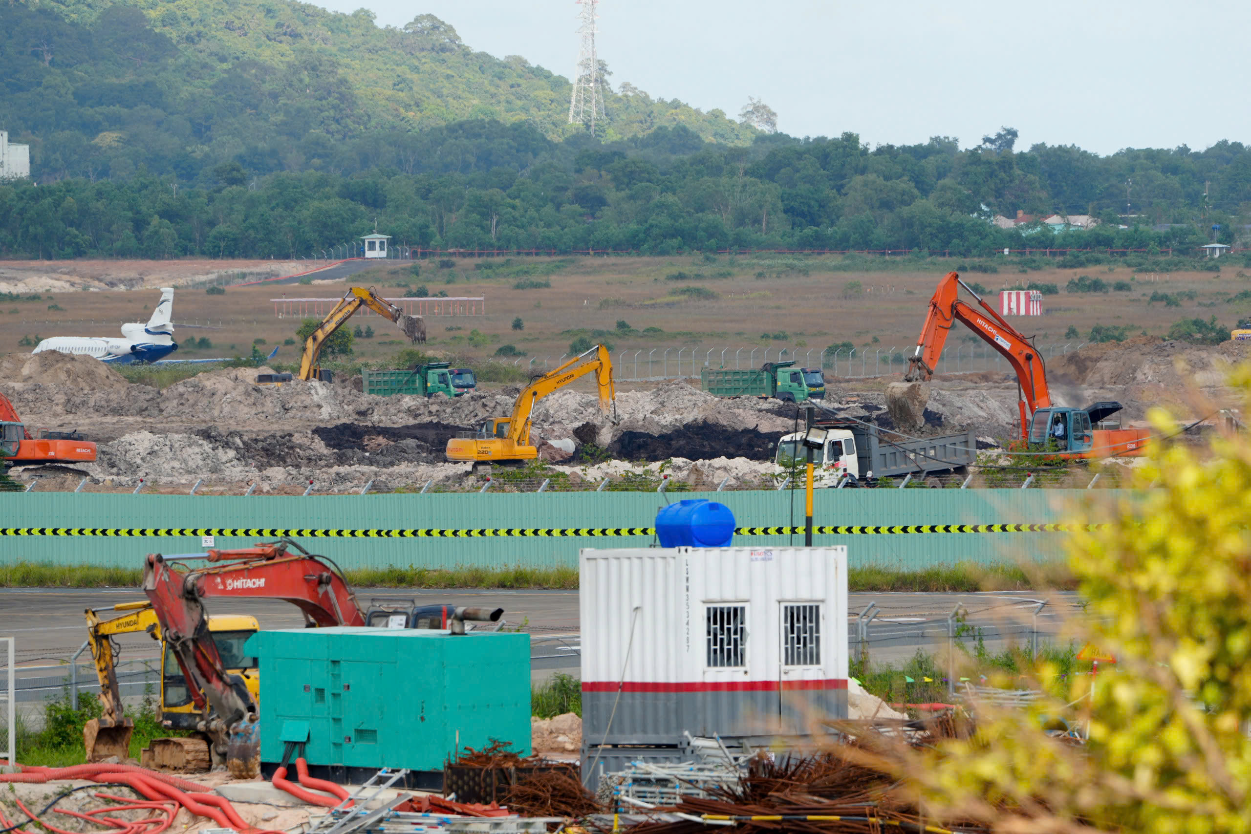 Tăng tốc mở rộng s&acirc;n bay Ph&uacute; Quốc, sẵn s&agrave;ng đ&oacute;n APEC 2027- Ảnh 3.