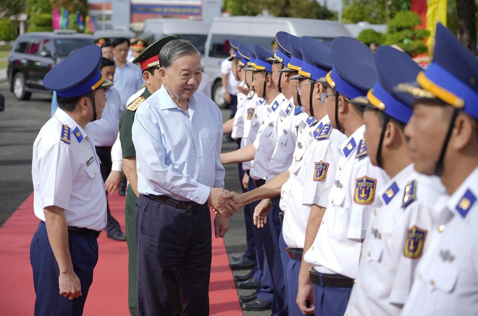 21 dự án xây dựng APEC hơn 137.000 tỷ đồng lọt Top 10 sự kiện nổi bật nhất An Giang 2025- Ảnh 2. 21 dự án xây dựng APEC hơn 137.000 tỷ đồng lọt Top 10 sự kiện nổi bật nhất An Giang 2025- Ảnh 2.