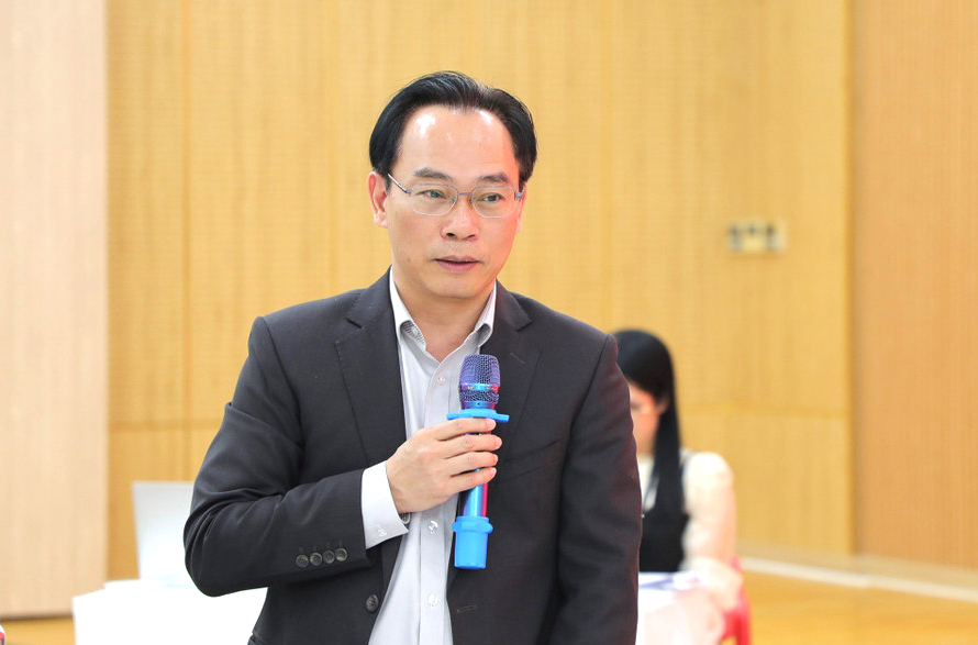 Gi&aacute;m đốc ĐHQGHN Ho&agrave;ng Minh Sơn được cử tri giới thiệu ứng cử ĐBQH kh&oacute;a XVI- Ảnh 1.