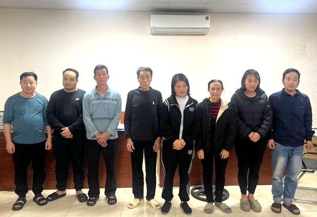 Hưng Y&ecirc;n: Triệt ph&aacute; đường d&acirc;y đ&aacute;nh bạc li&ecirc;n tỉnh, mỗi ng&agrave;y giao dịch 300 triệu đồng- Ảnh 1.