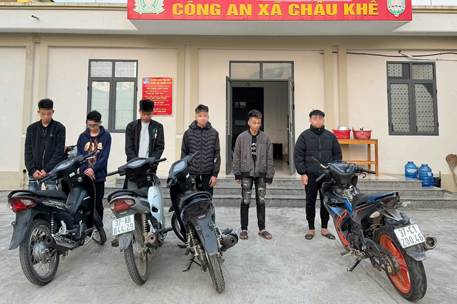 Đi xe m&aacute;y rượt đuổi nhau gần 20km quốc lộ, nh&oacute;m thanh ni&ecirc;n bị khởi tố- Ảnh 1.