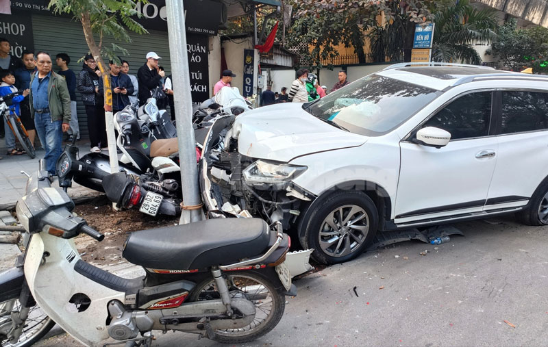 Hiện trường vụ tai nạn - Ảnh: T.H.