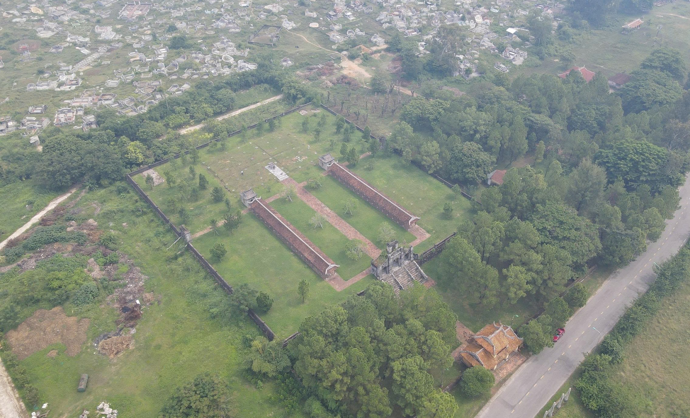 Huế: Chi 240 tỷ đồng tr&ugrave;ng tu di t&iacute;ch Quốc Tử Gi&aacute;m v&agrave; Văn Miếu- Ảnh 10.