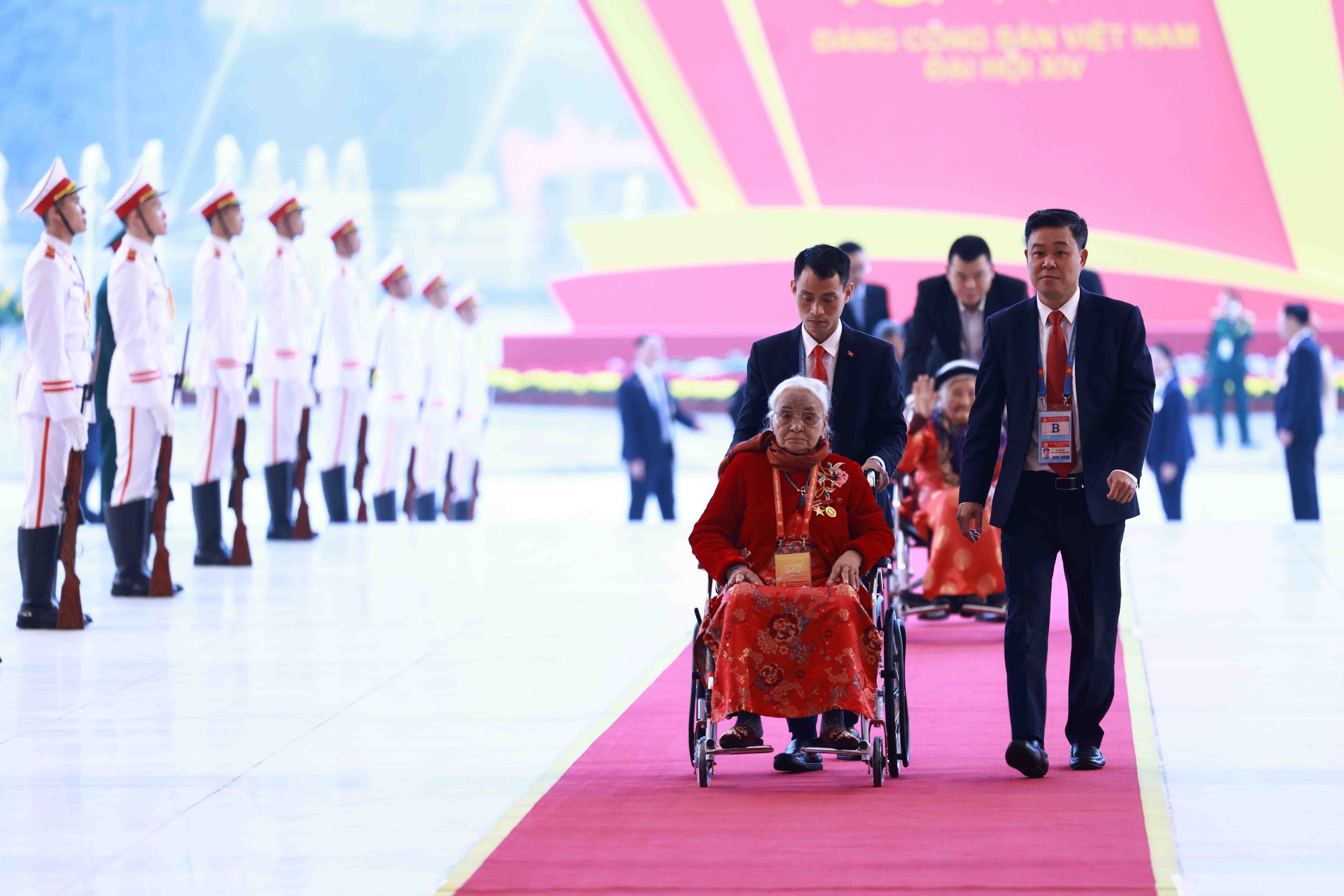 Các đại biểu, khách mời quốc tế đến dự phiên khai mạc trọng thể Đại hội XIV của Đảng- Ảnh 4. Các đại biểu, khách mời quốc tế đến dự phiên khai mạc trọng thể Đại hội XIV của Đảng- Ảnh 4.