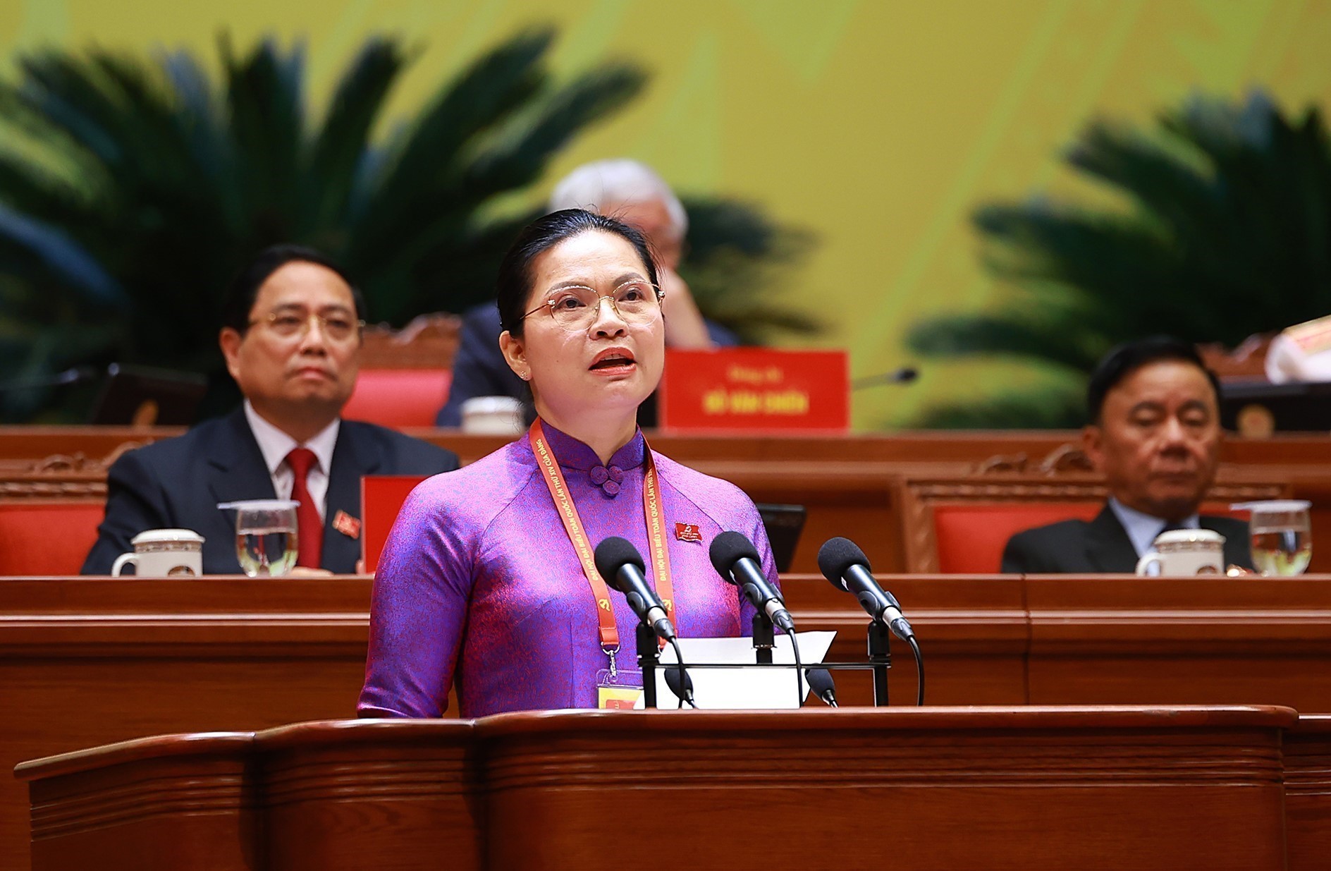 Toàn cảnh phiên thảo luận văn kiện Đại hội XIV của Đảng sáng 21/1- Ảnh 6. Toàn cảnh phiên thảo luận văn kiện Đại hội XIV của Đảng sáng 21/1- Ảnh 6.