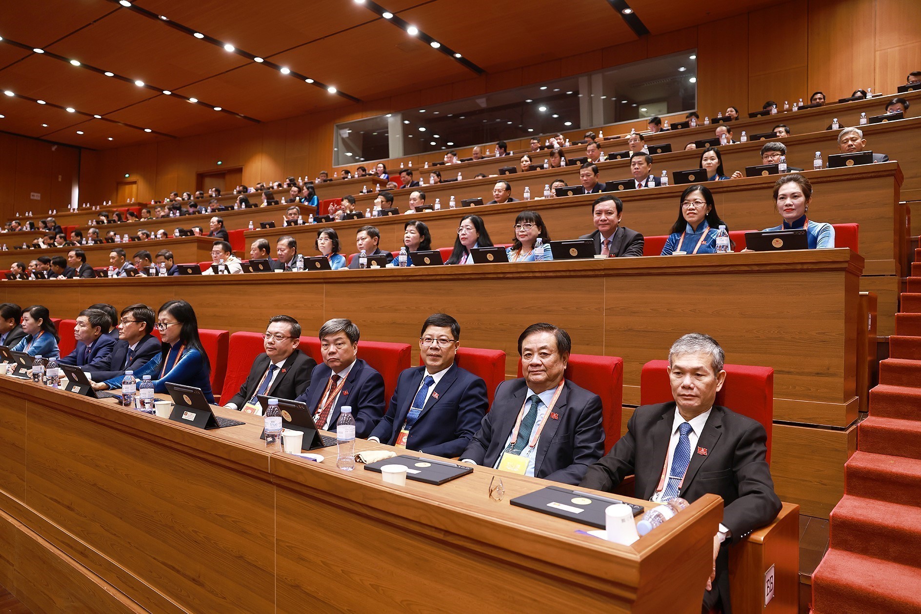 Toàn cảnh phiên thảo luận văn kiện Đại hội XIV của Đảng sáng 21/1- Ảnh 10. Toàn cảnh phiên thảo luận văn kiện Đại hội XIV của Đảng sáng 21/1- Ảnh 10.