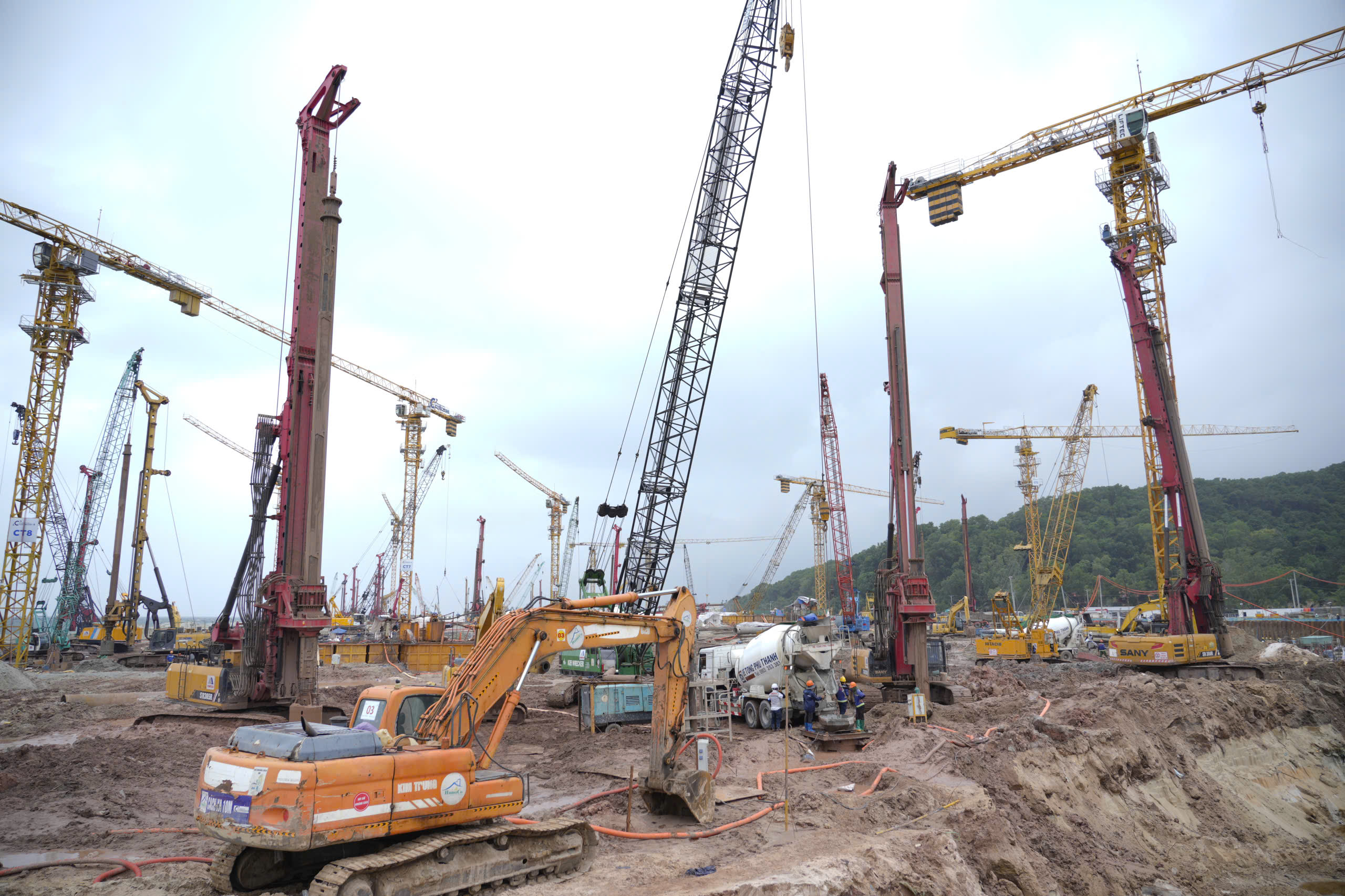 Ngắm c&aacute;c c&ocirc;ng tr&igrave;nh trọng điểm phục vụ APEC đang h&igrave;nh th&agrave;nh ở Ph&uacute; Quốc- Ảnh 3.