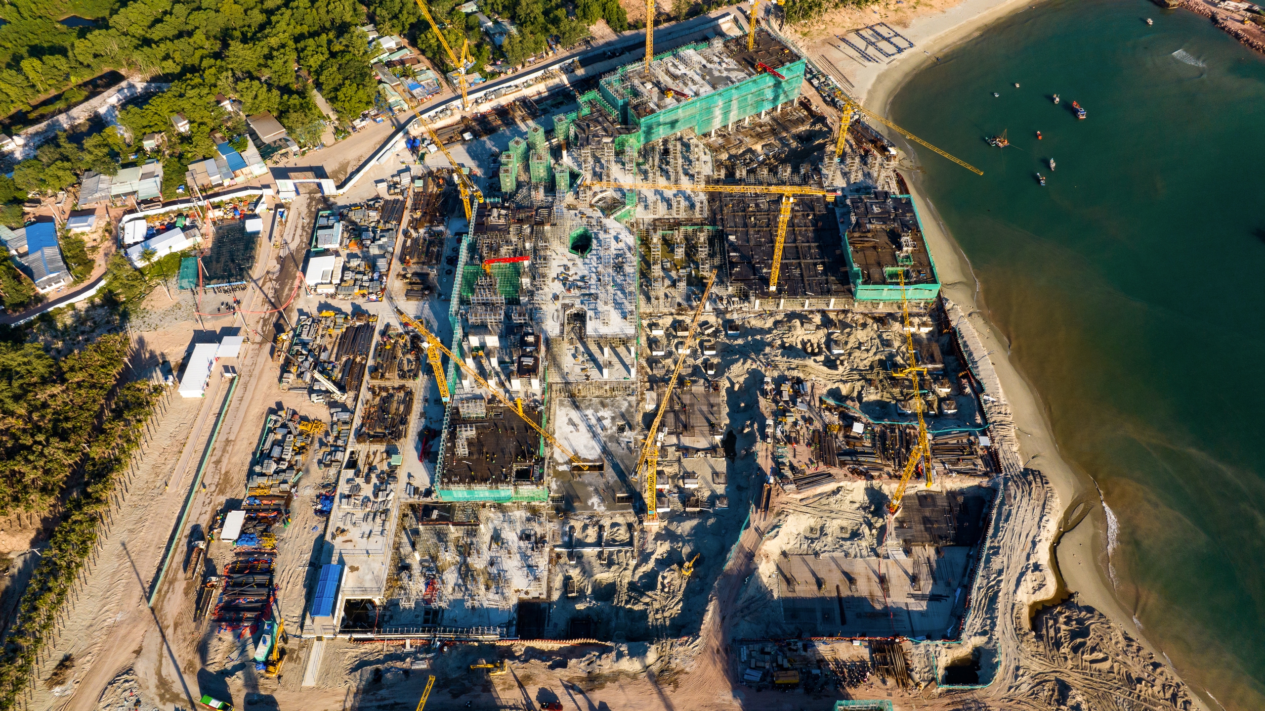 Ngắm c&aacute;c c&ocirc;ng tr&igrave;nh trọng điểm phục vụ APEC đang h&igrave;nh th&agrave;nh ở Ph&uacute; Quốc- Ảnh 8.