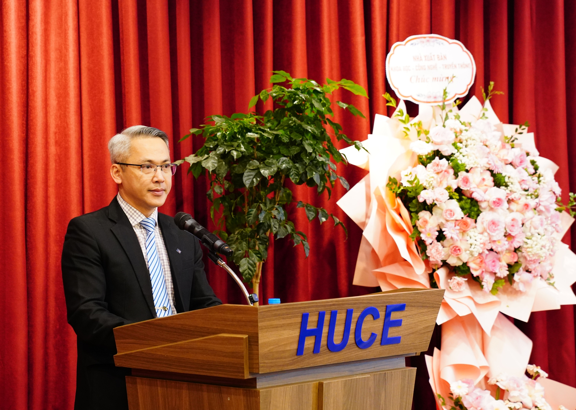 Năng lượng hạt nh&acirc;n: N&acirc;ng cao tỷ lệ nội địa h&oacute;a v&agrave; tăng cường tự chủ tại Việt Nam- Ảnh 1.