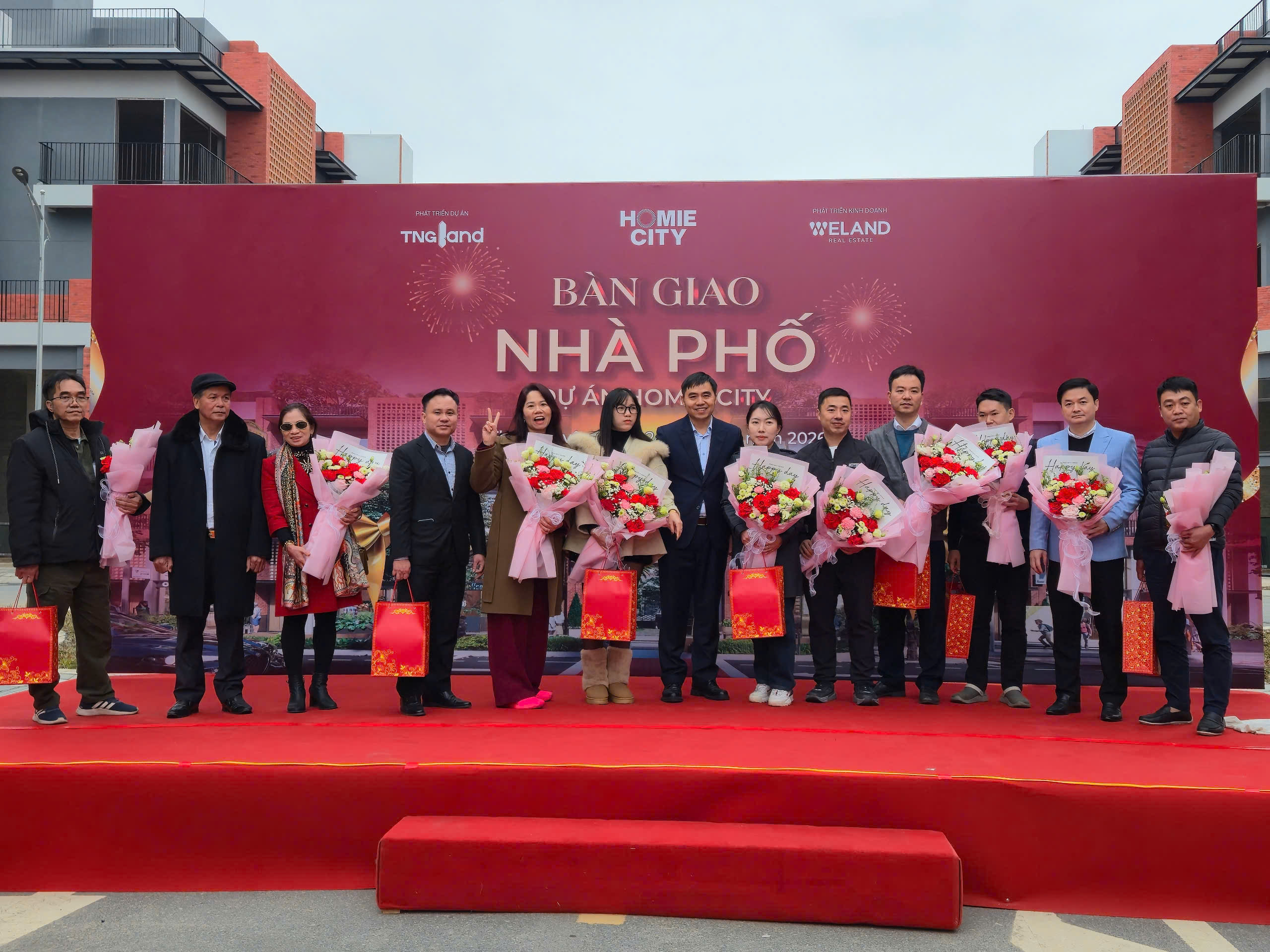 TNG Land chính thức bàn giao nhà phố, khẳng định cam kết chất lượng và tiến độ- Ảnh 3. TNG Land chính thức bàn giao nhà phố, khẳng định cam kết chất lượng và tiến độ- Ảnh 3.