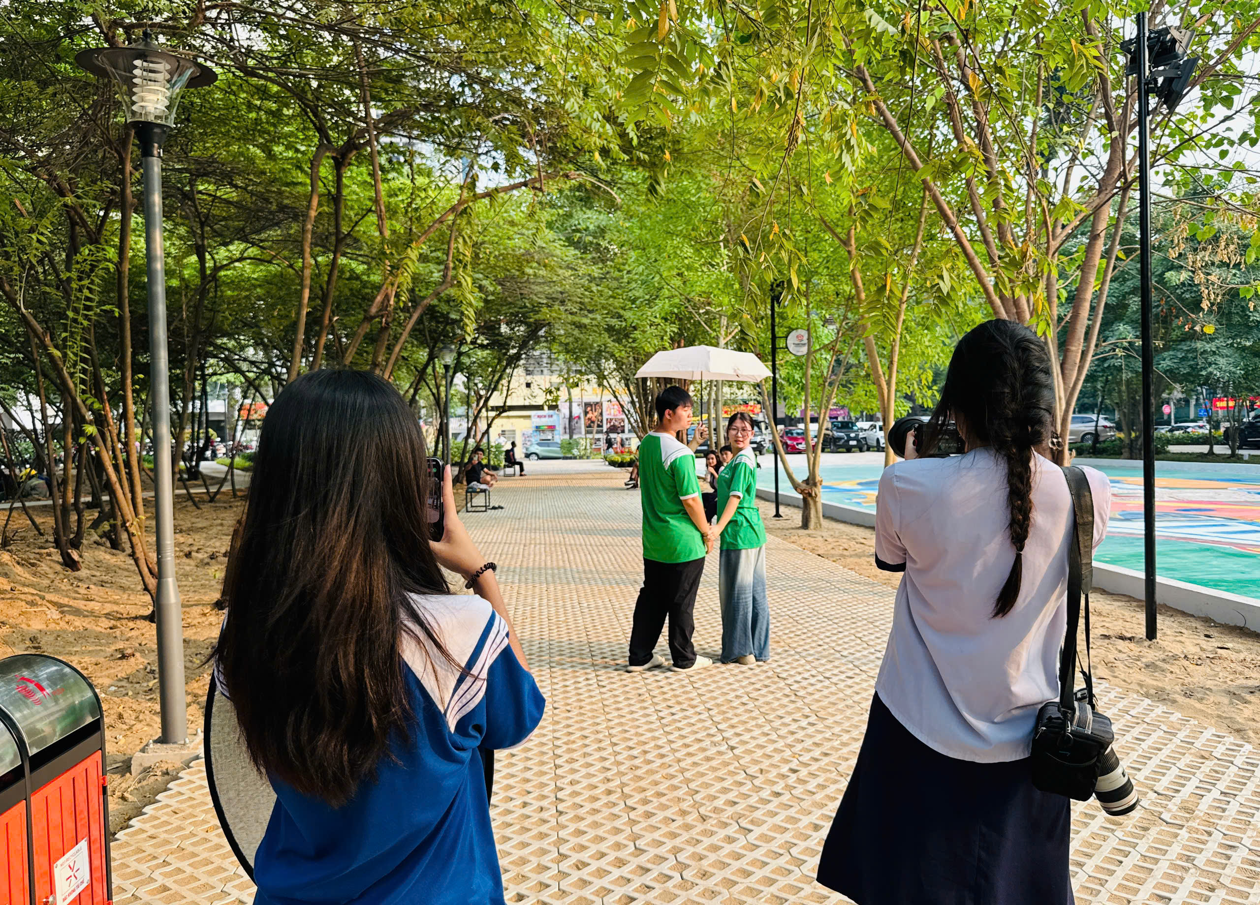 TP.HCM: &ldquo;Đất v&agrave;ng&rdquo; Phan Đ&igrave;nh Ph&ugrave;ng h&oacute;a c&ocirc;ng vi&ecirc;n xanh, phục vụ người d&acirc;n trước Tết- Ảnh 14.