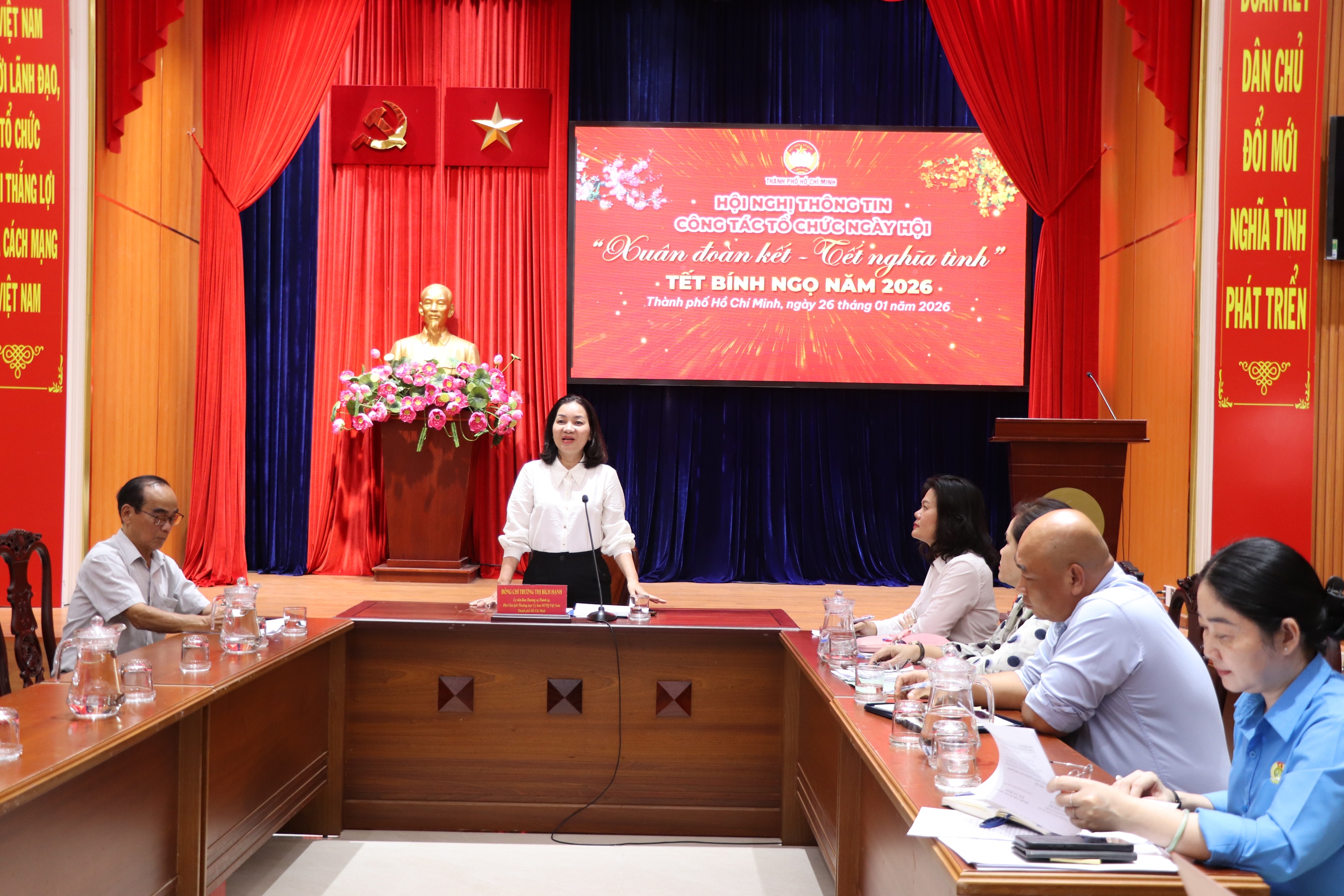 TP.HCM d&agrave;nh hơn 5.900 tỷ đồng chăm lo Tết cho người d&acirc;n- Ảnh 1.