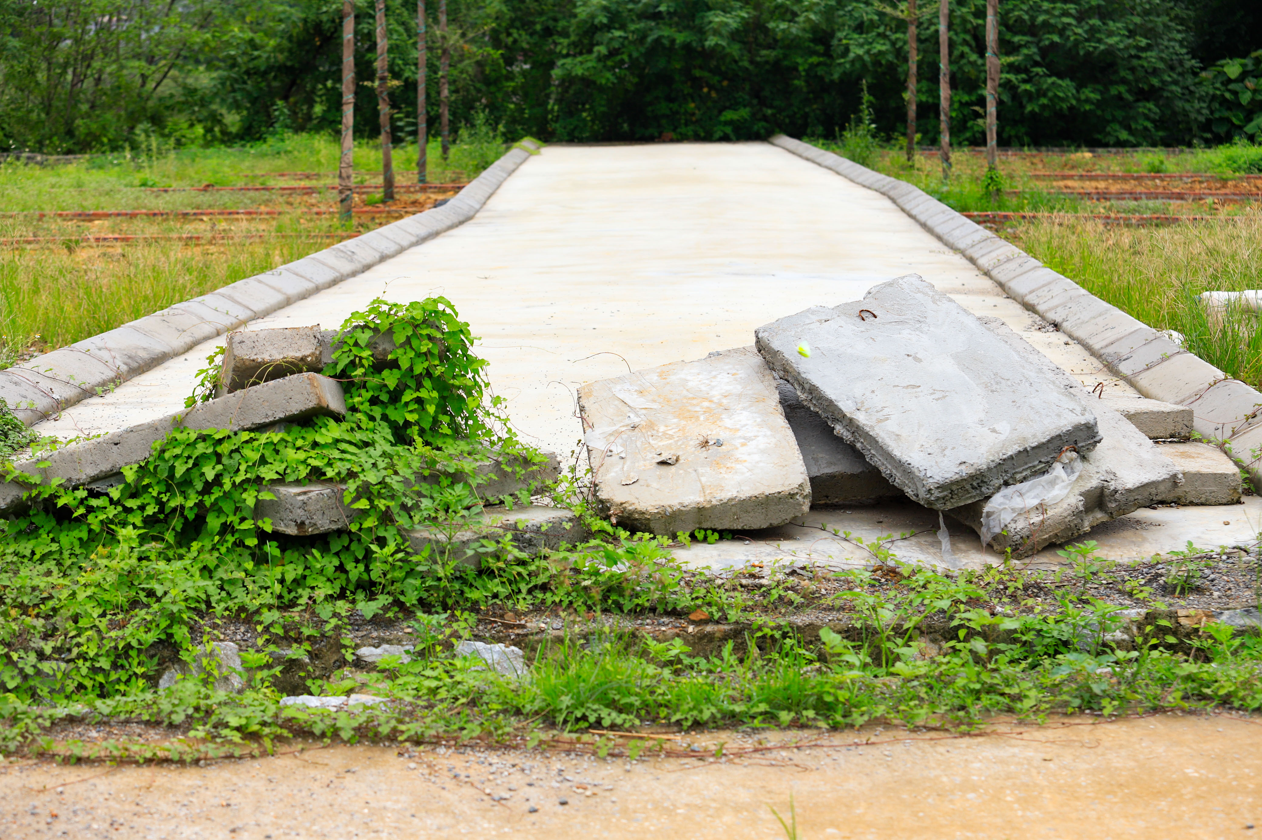 Phân lô, tách thửa, có bắt buộc hiến đất làm đường?- Ảnh 1. Phân lô, tách thửa, có bắt buộc hiến đất làm đường?- Ảnh 1.