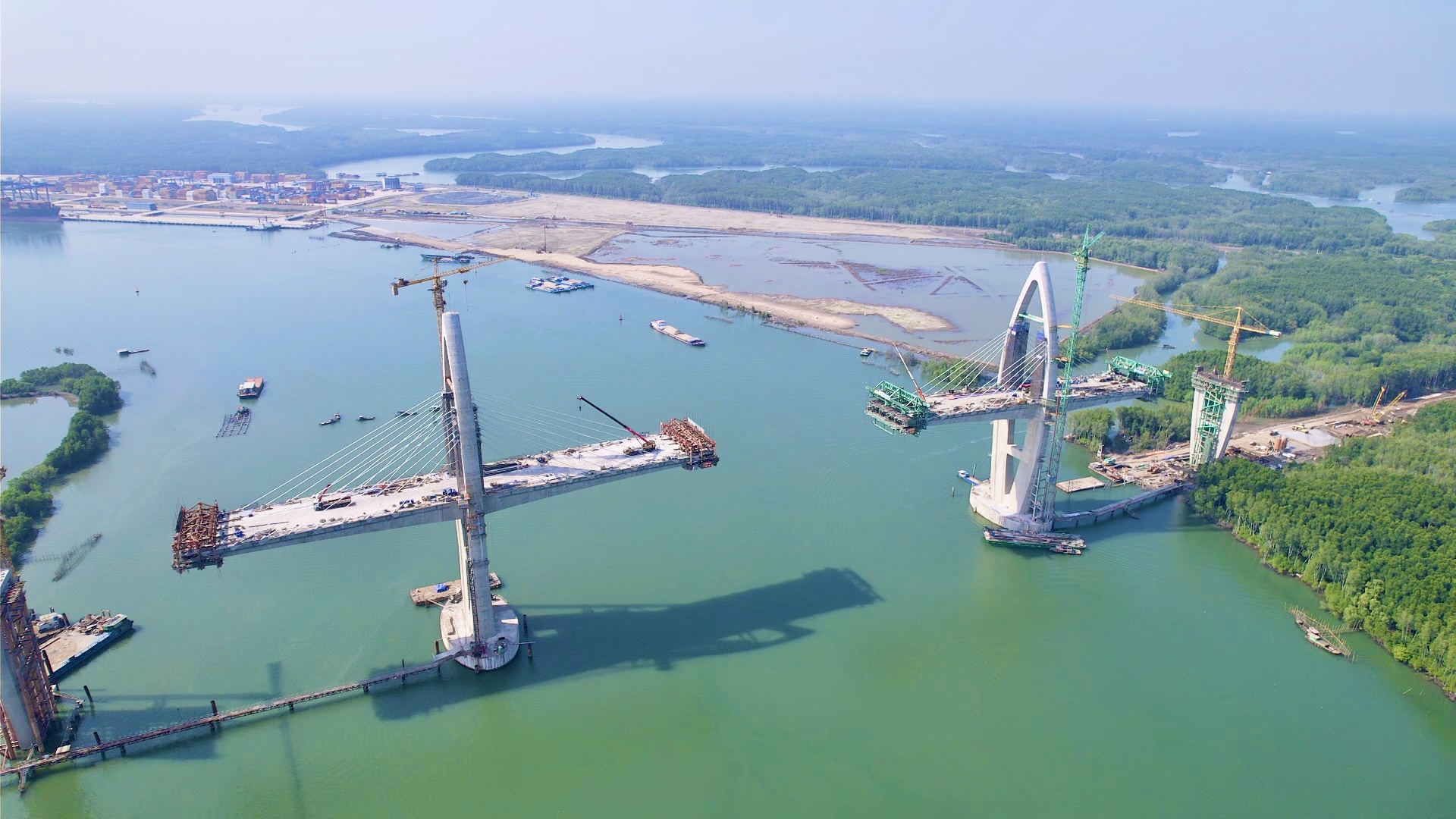 Cầu Phước An có nhịp chính dài nhất Đông Nam Á: Tháng 6 hợp long biên, sớm hơn kế hoạch- Ảnh 13. Cầu Phước An có nhịp chính dài nhất Đông Nam Á: Tháng 6 hợp long biên, sớm hơn kế hoạch- Ảnh 13.