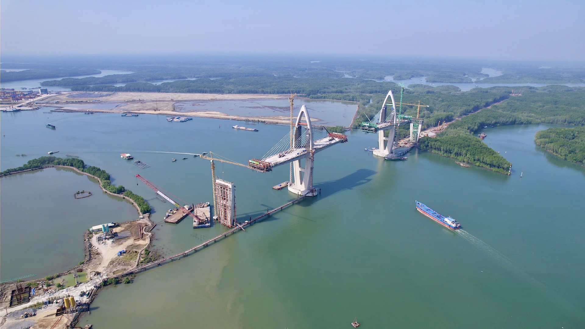 Cầu Phước An có nhịp chính dài nhất Đông Nam Á: Tháng 6 hợp long biên, sớm hơn kế hoạch- Ảnh 8. Cầu Phước An có nhịp chính dài nhất Đông Nam Á: Tháng 6 hợp long biên, sớm hơn kế hoạch- Ảnh 8.