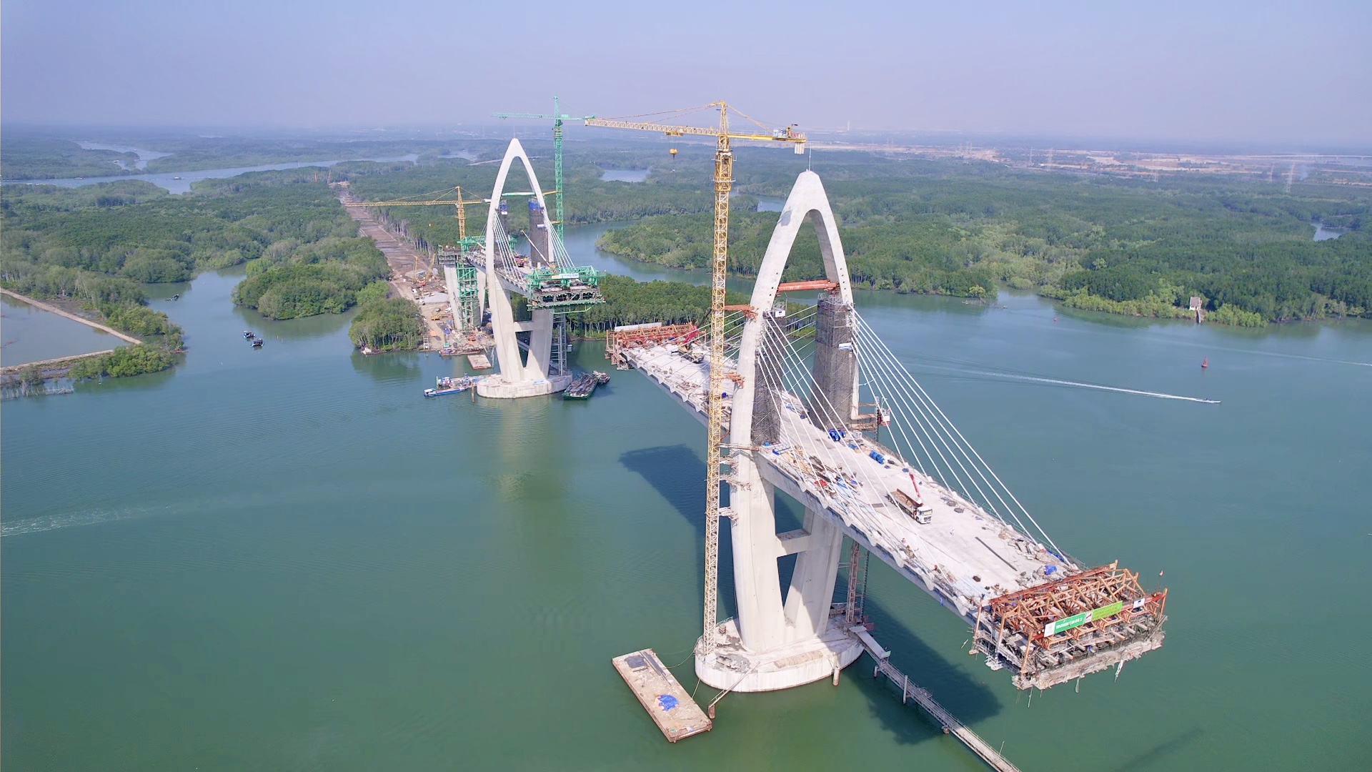 Cầu Phước An có nhịp chính dài nhất Đông Nam Á: Tháng 6 hợp long biên, sớm hơn kế hoạch- Ảnh 12. Cầu Phước An có nhịp chính dài nhất Đông Nam Á: Tháng 6 hợp long biên, sớm hơn kế hoạch- Ảnh 12.