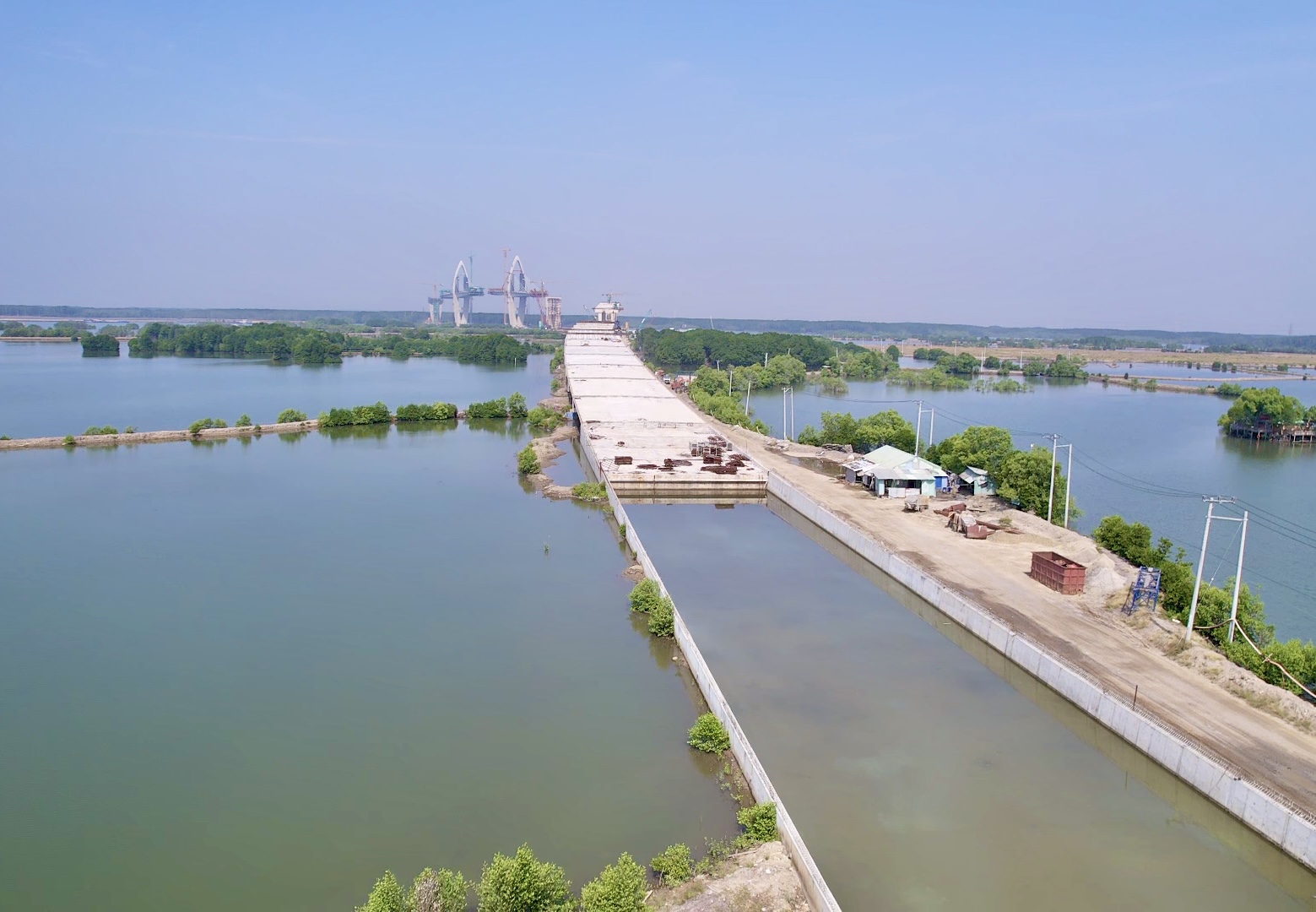 Cầu Phước An có nhịp chính dài nhất Đông Nam Á: Tháng 6 hợp long biên, sớm hơn kế hoạch- Ảnh 10. Cầu Phước An có nhịp chính dài nhất Đông Nam Á: Tháng 6 hợp long biên, sớm hơn kế hoạch- Ảnh 10.