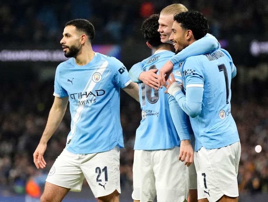 Haaland ghi bàn, Man City vào thẳng vòng 1/8 Champions League- Ảnh 1. Haaland ghi bàn, Man City vào thẳng vòng 1/8 Champions League- Ảnh 1.