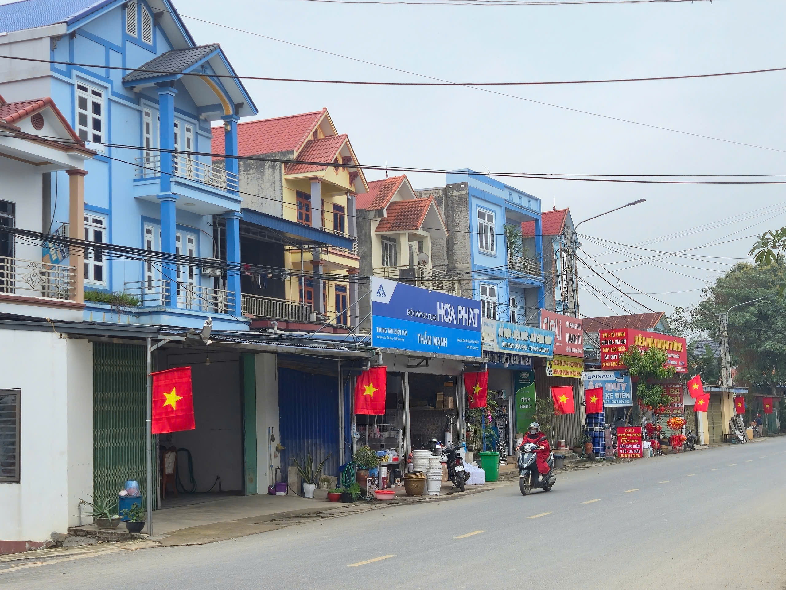 Thái Nguyên chỉnh trang hạ tầng đô thị, sẵn sàng đón xuân mới- Ảnh 13. Thái Nguyên chỉnh trang hạ tầng đô thị, sẵn sàng đón xuân mới- Ảnh 13.