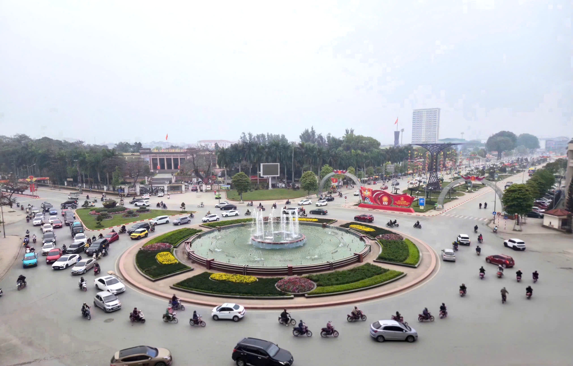 Thái Nguyên chỉnh trang hạ tầng đô thị, sẵn sàng đón xuân mới- Ảnh 1. Thái Nguyên chỉnh trang hạ tầng đô thị, sẵn sàng đón xuân mới- Ảnh 1.