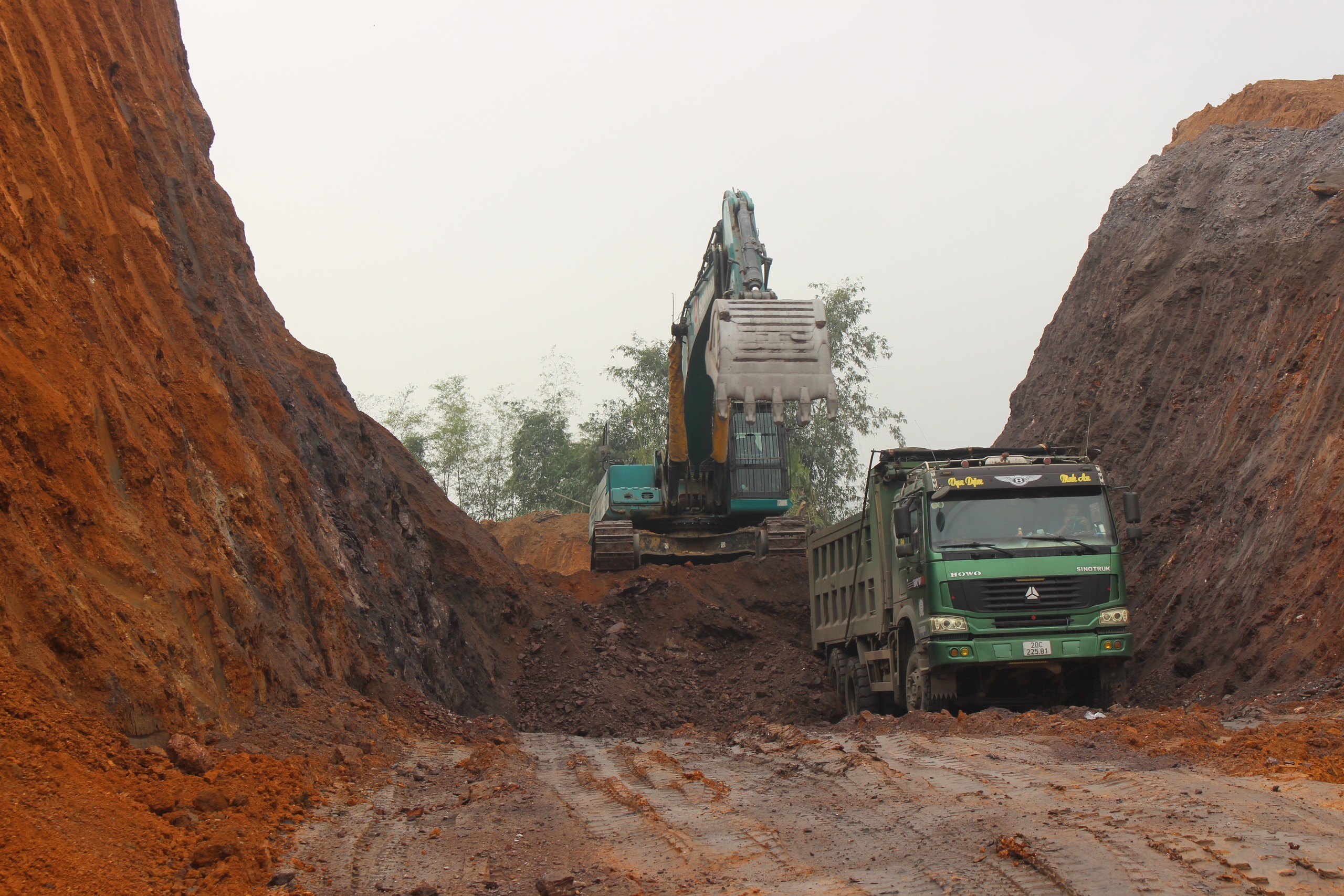 Đẩy nhanh tiến độ thi c&ocirc;ng cao tốc Chợ Mới - Bắc Kạn- Ảnh 14.