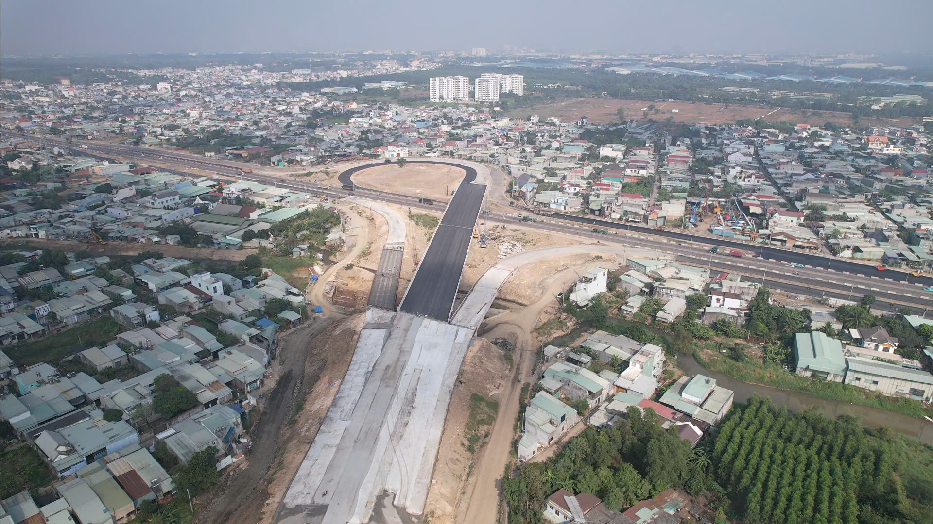 Đồng Nai t&igrave;m cơ chế đột ph&aacute; th&aacute;o n&uacute;t thắt quy hoạch đ&ocirc; thị trong giai đoạn chuyển tiếp- Ảnh 2.