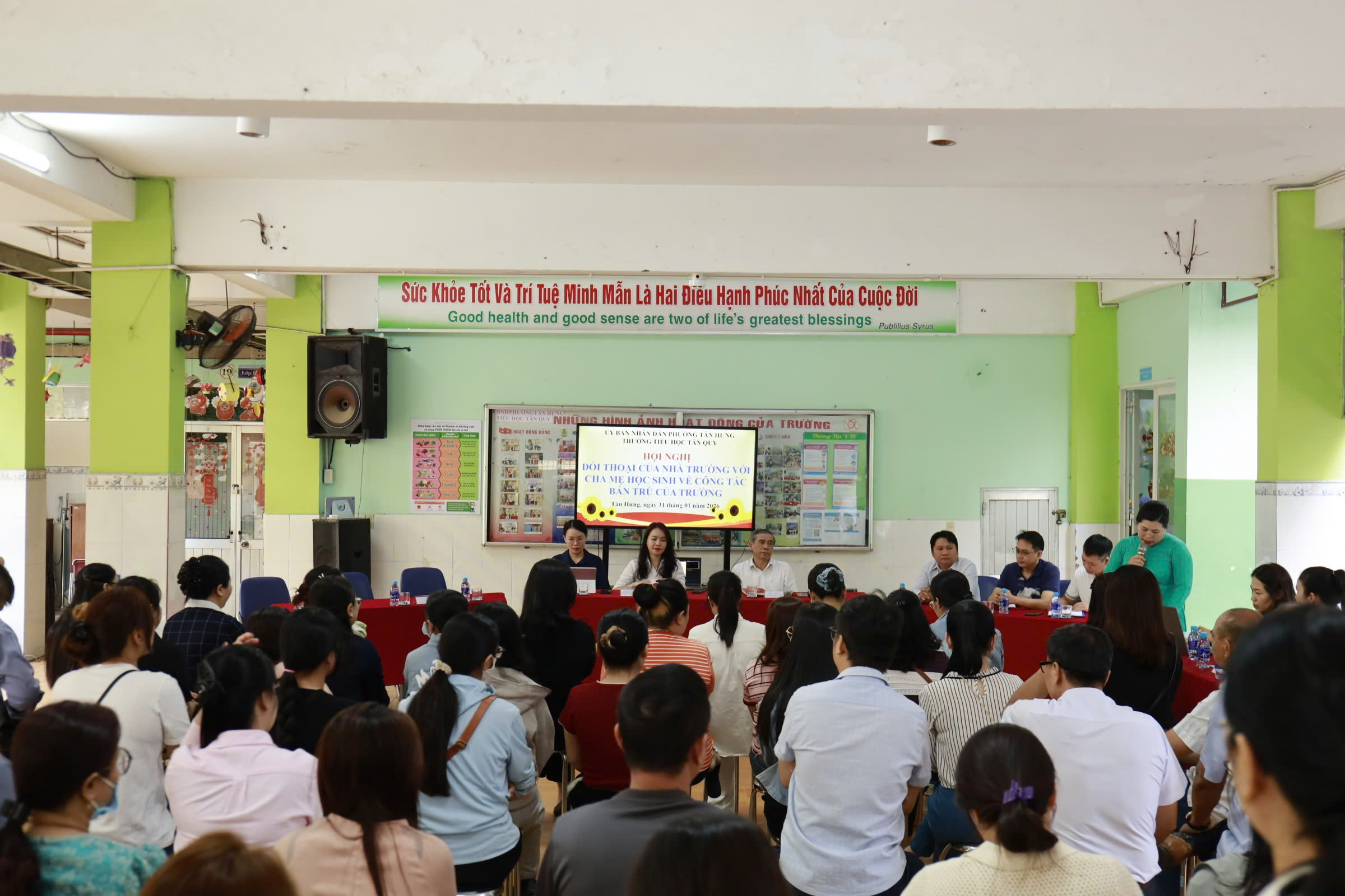 Nghi vấn suất ăn b&aacute;n tr&uacute; kh&ocirc;ng an to&agrave;n: Phụ huynh đề nghị khởi kiện Sago Food- Ảnh 1.