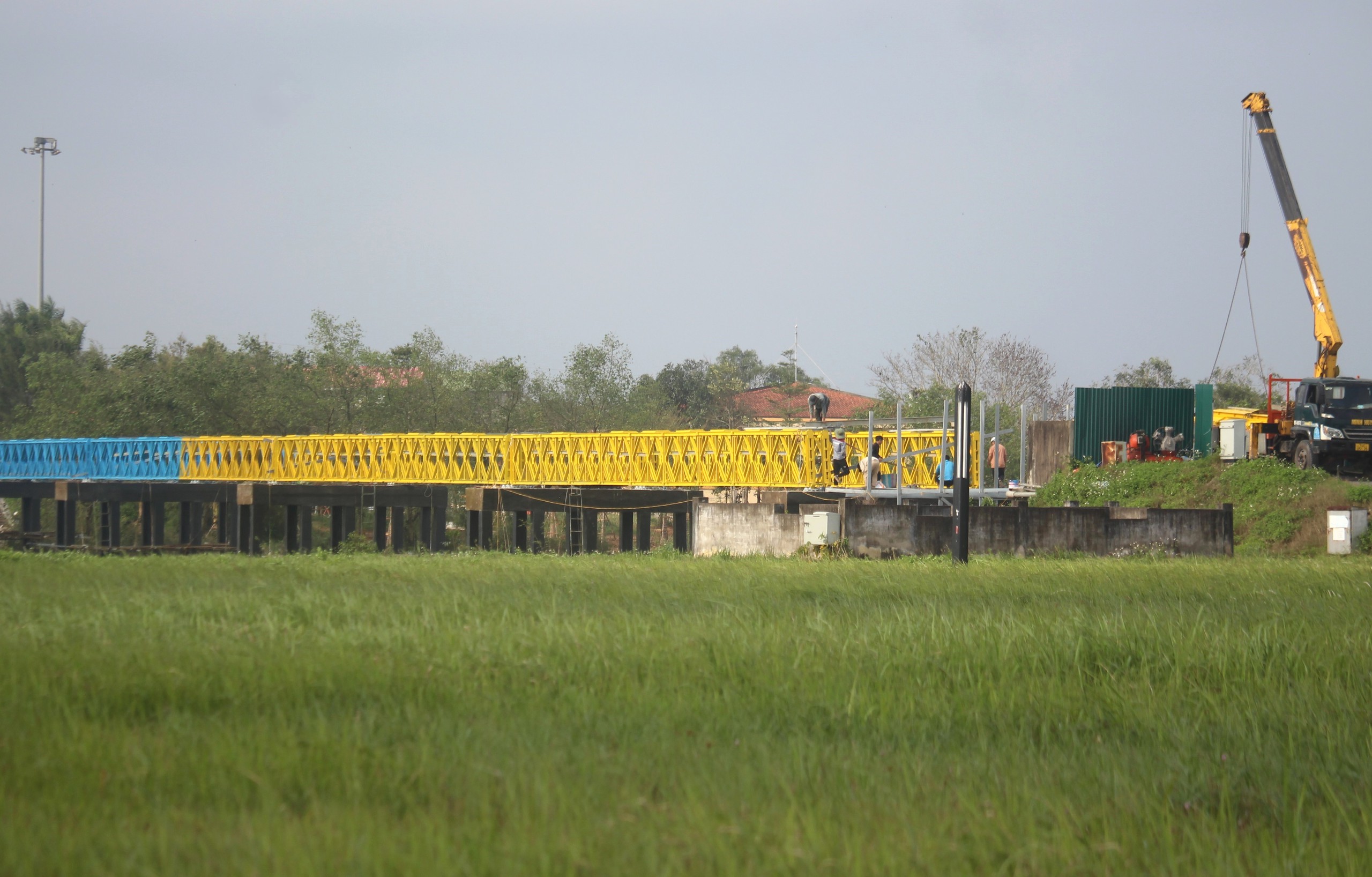 C&ocirc;ng tr&igrave;nh tu bổ cầu Hiền Lương thi c&ocirc;ng xuy&ecirc;n lễ, chạy nước r&uacute;t về đ&iacute;ch- Ảnh 4.