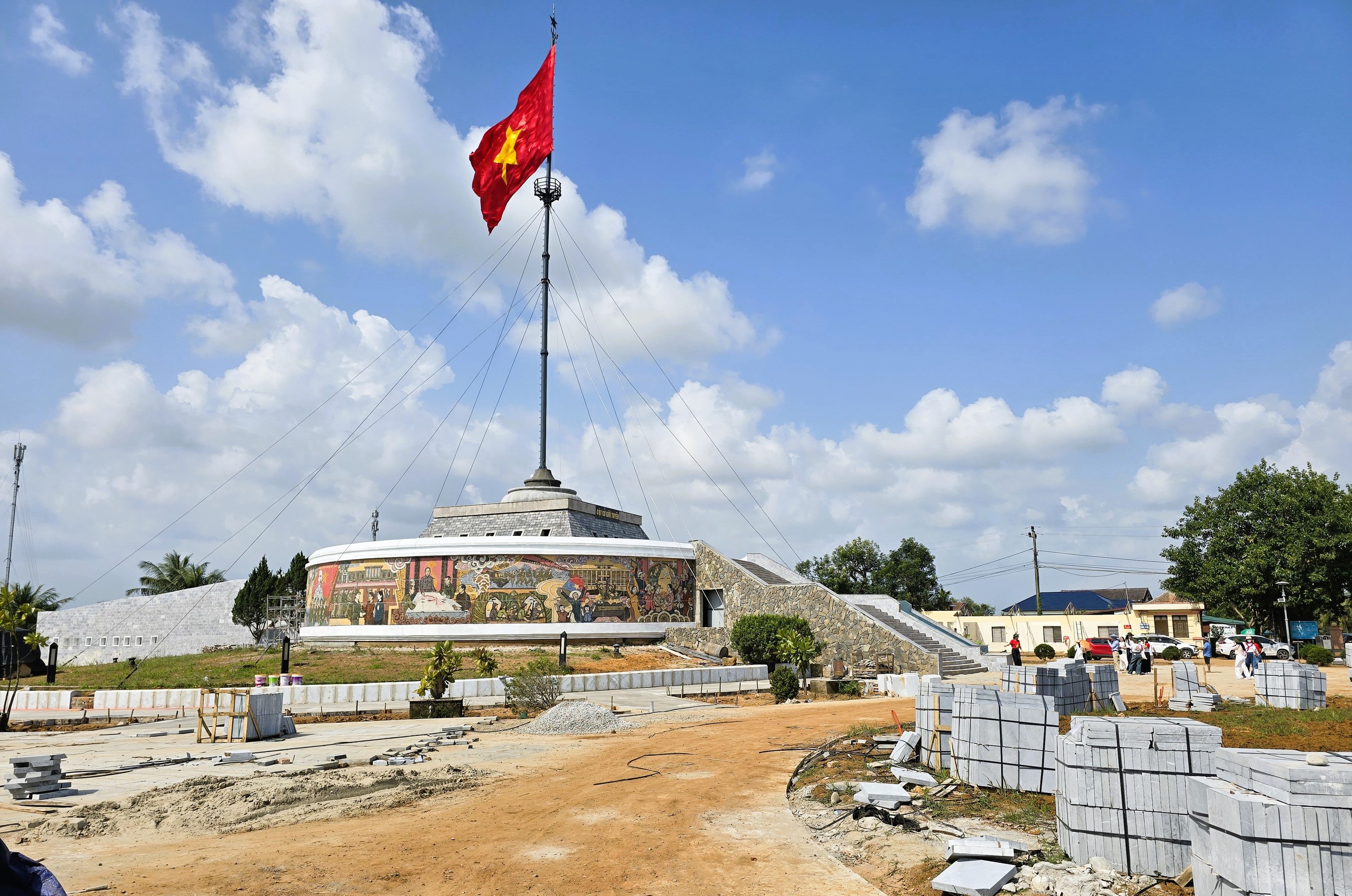 C&ocirc;ng tr&igrave;nh tu bổ cầu Hiền Lương thi c&ocirc;ng xuy&ecirc;n lễ, chạy nước r&uacute;t về đ&iacute;ch- Ảnh 8.