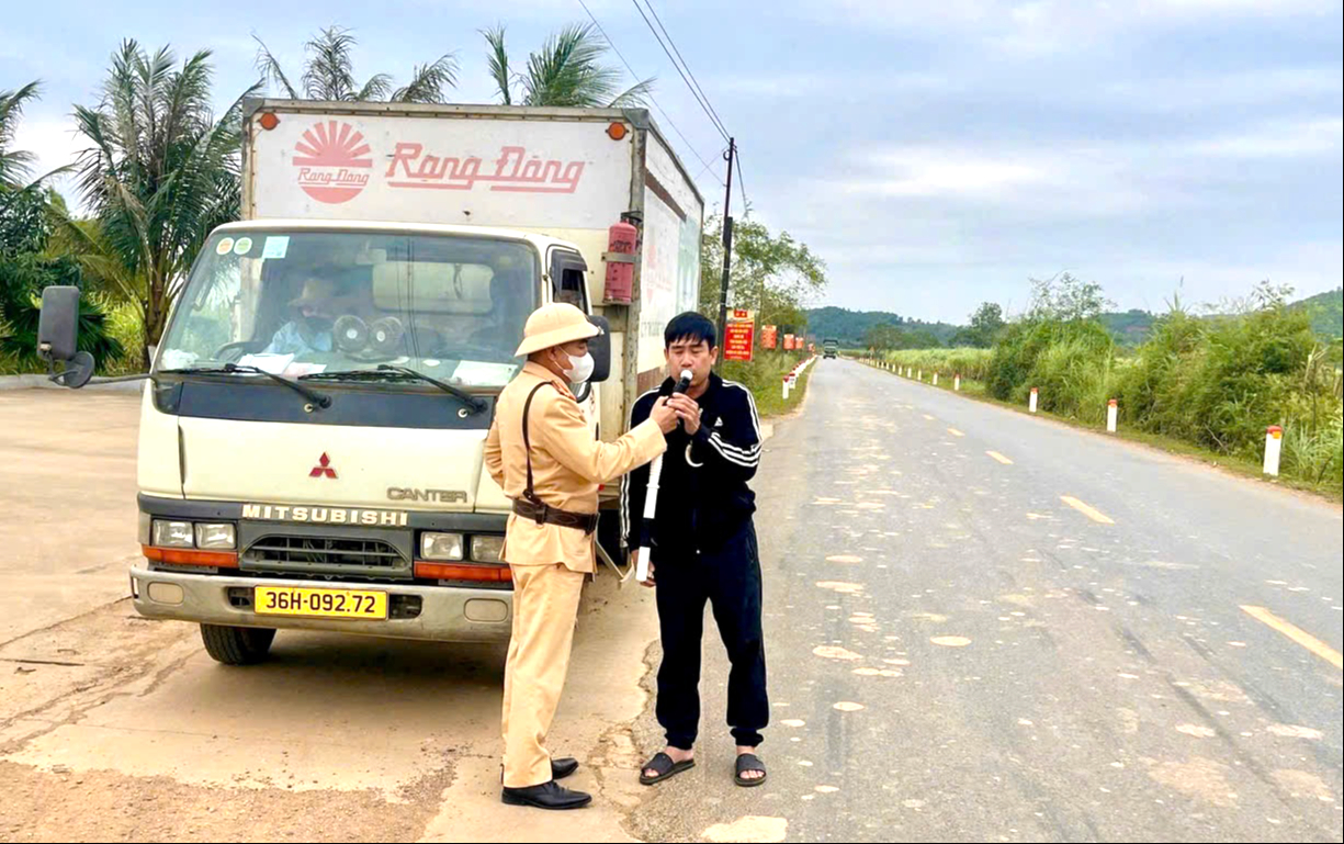 Thanh H&oacute;a: Bốn ng&agrave;y nghỉ tết Dương lịch, 5 người tử vong v&igrave; TNGT- Ảnh 1.