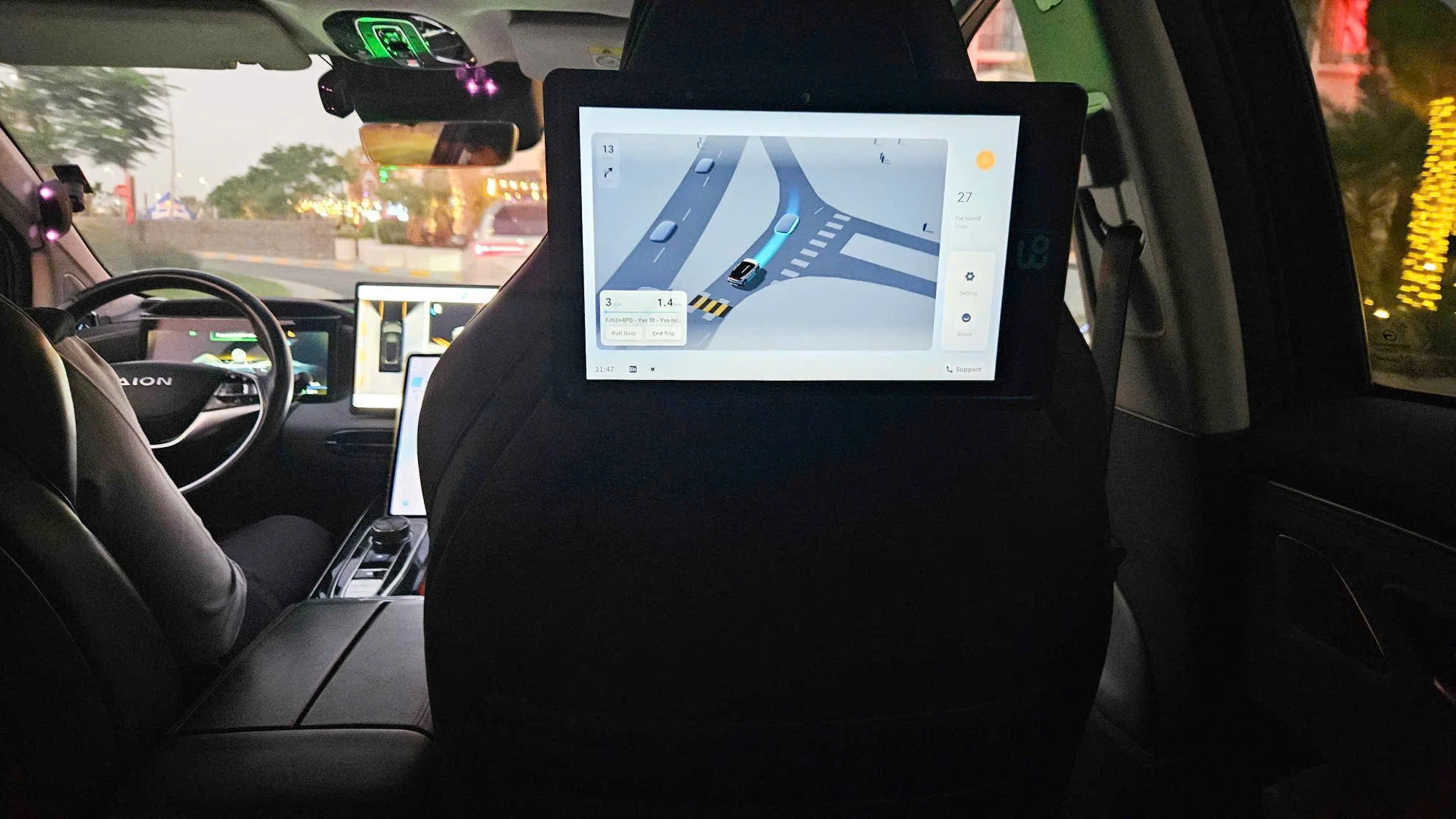 Xe taxi tự l&aacute;i Trung Quốc "lấn s&acirc;n" Trung Đ&ocirc;ng- Ảnh 2.